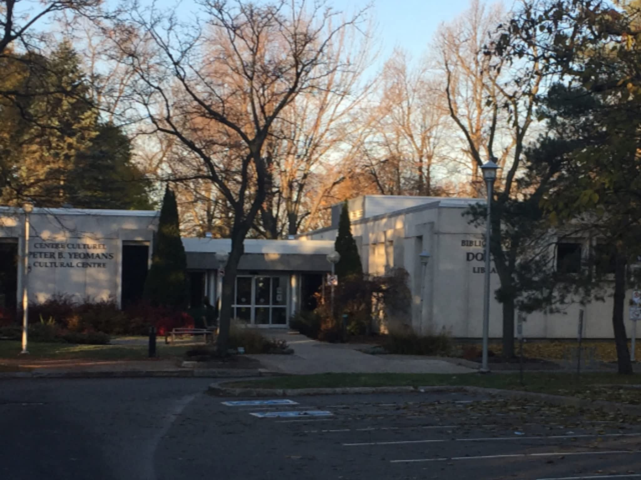 photo Dorval Library
