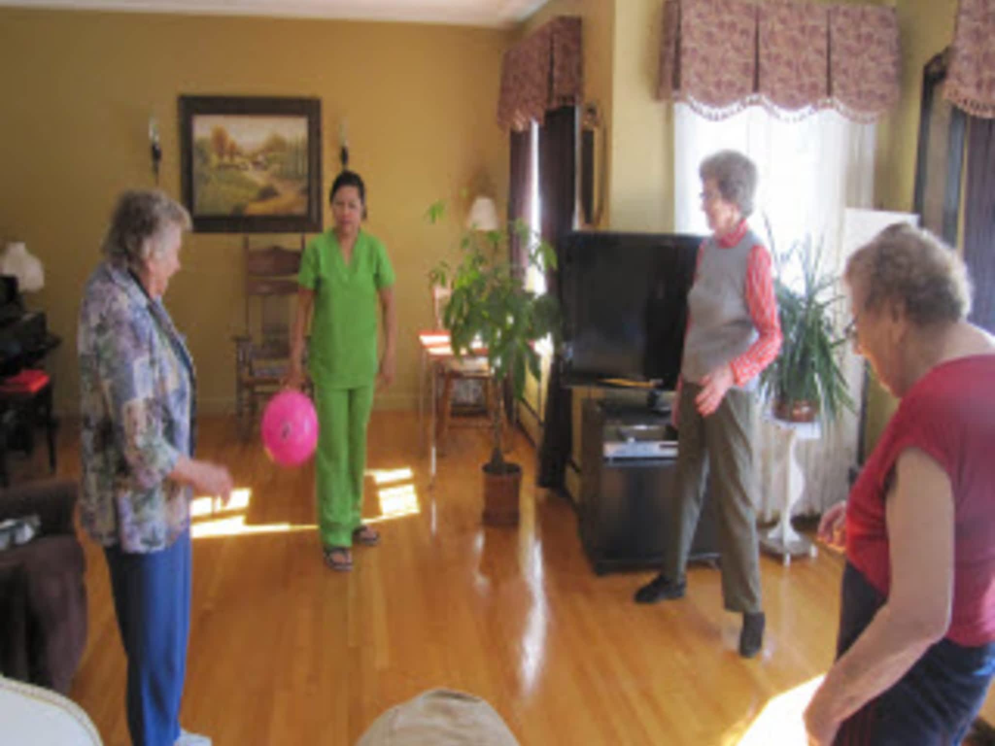 photo Golden Living Care