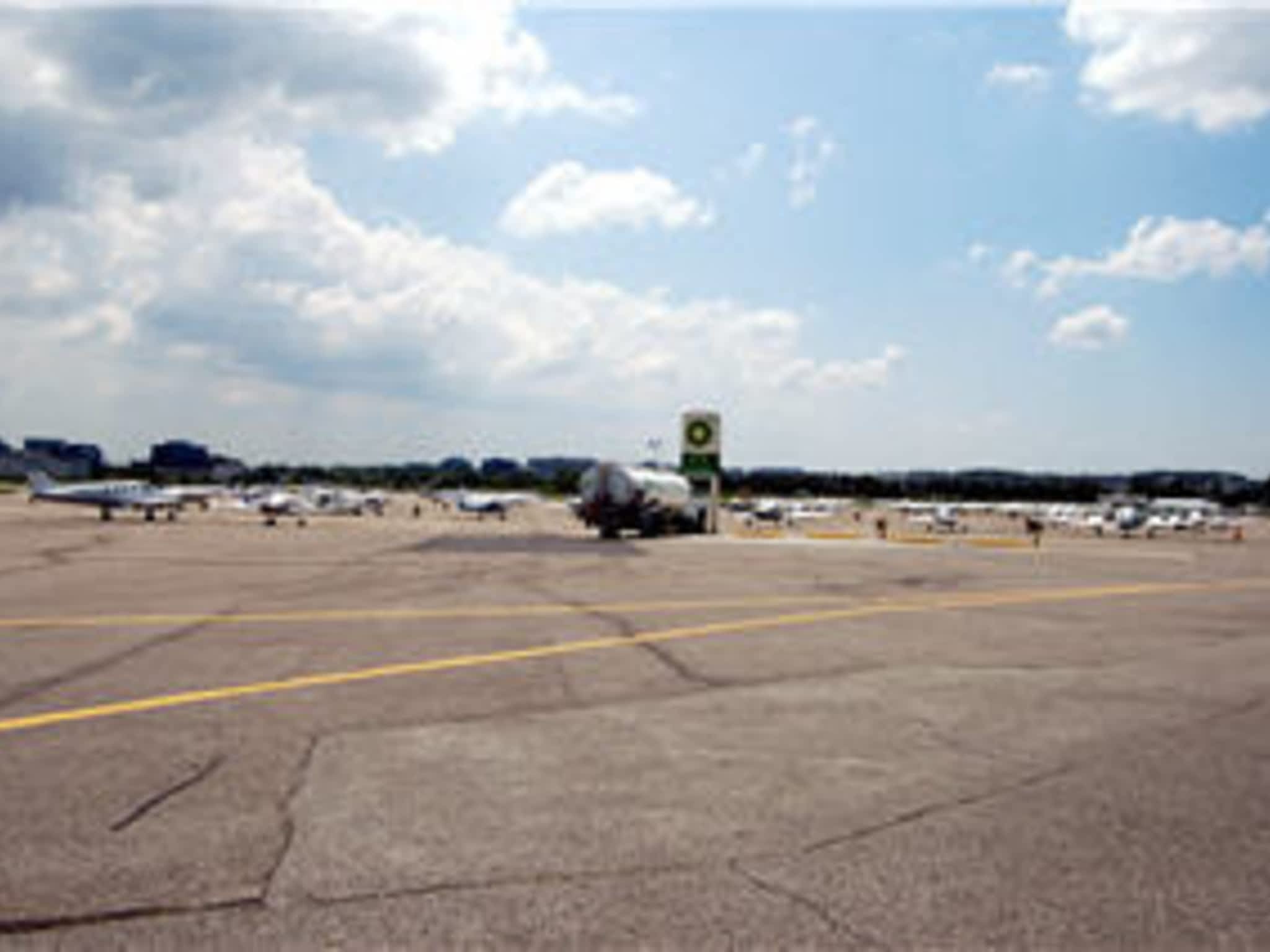 photo Toronto Airways
