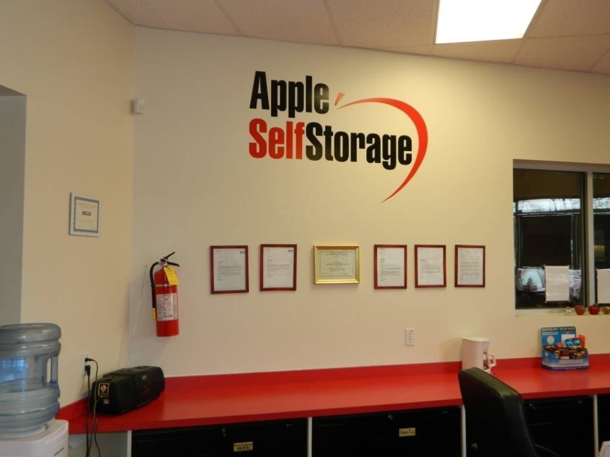 photo Apple Self Storage