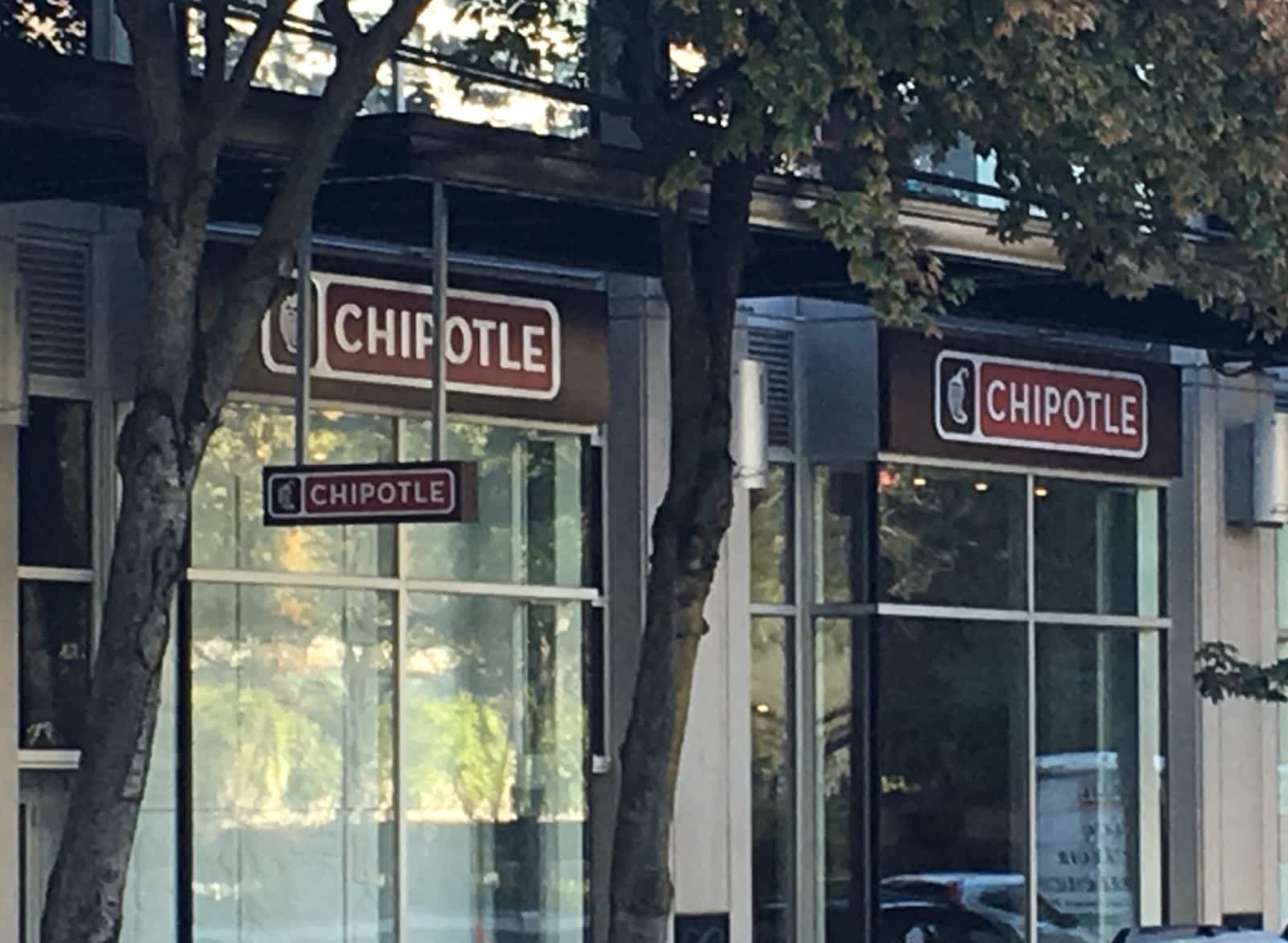 CHIPOTLE Opening Hours 818 Howe St, Vancouver, BC