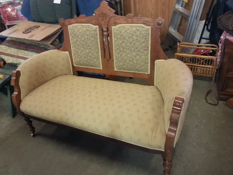 Used Restaurant Furniture Vancouver Bc : Sylvie gently used furniture qualicum beach bc