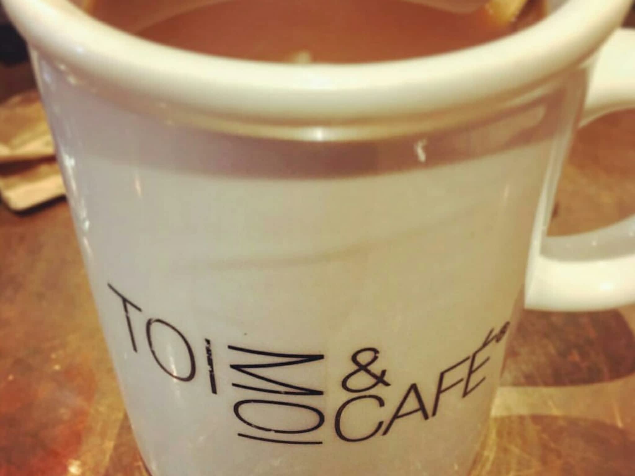 photo Toi; Moi & Cafe