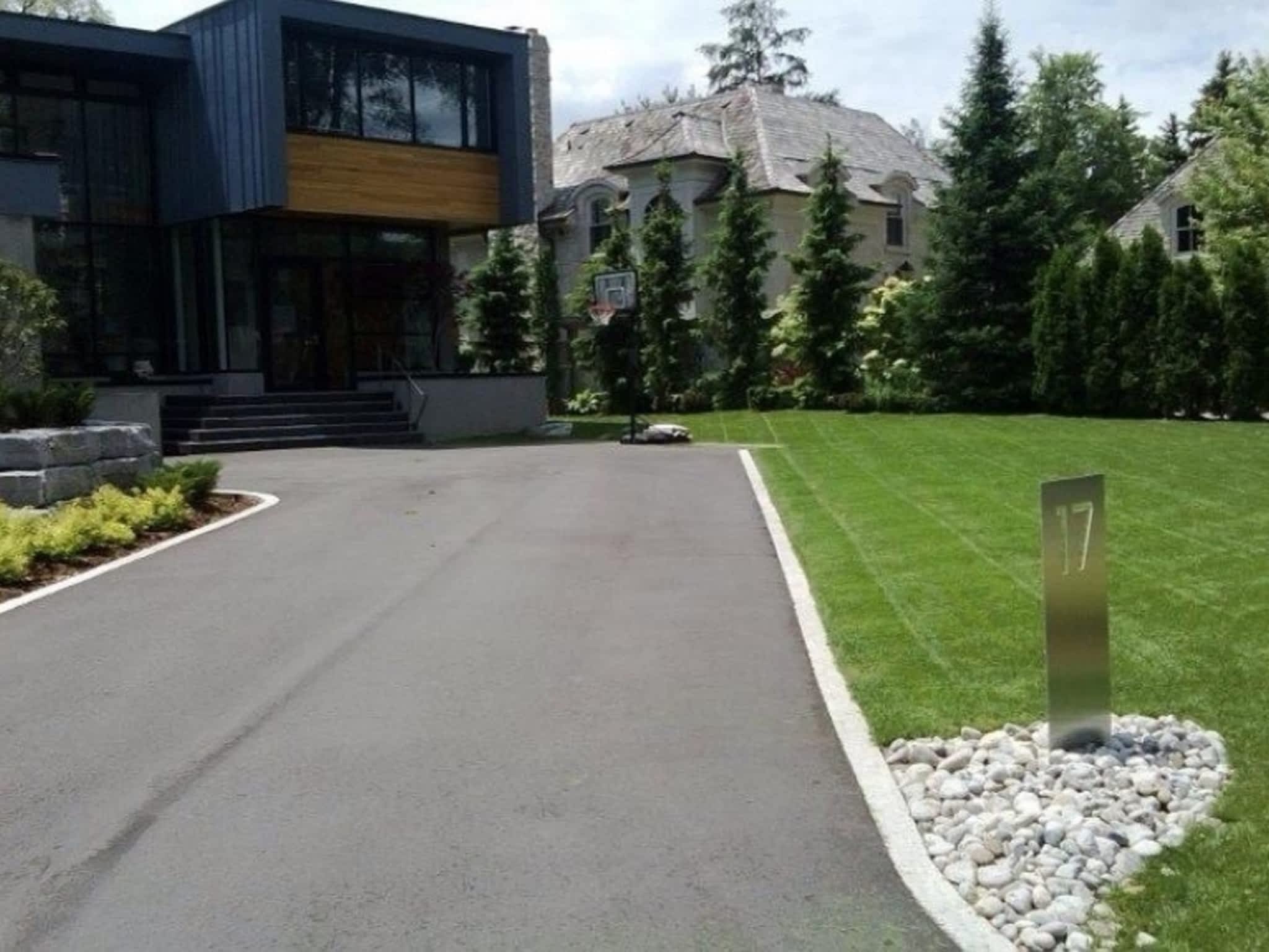 photo Step By Step Construction & Landscaping