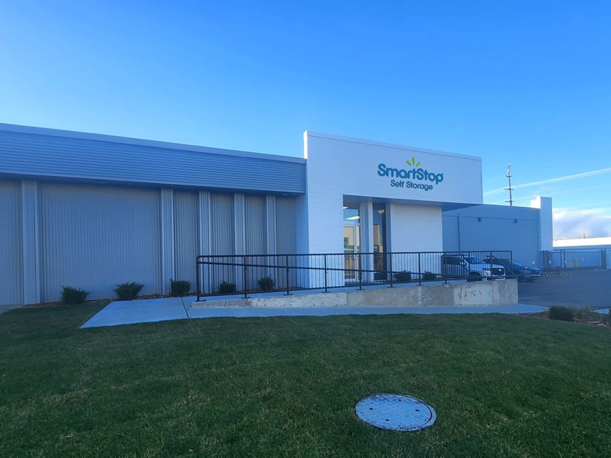 photo SmartStop Self Storage