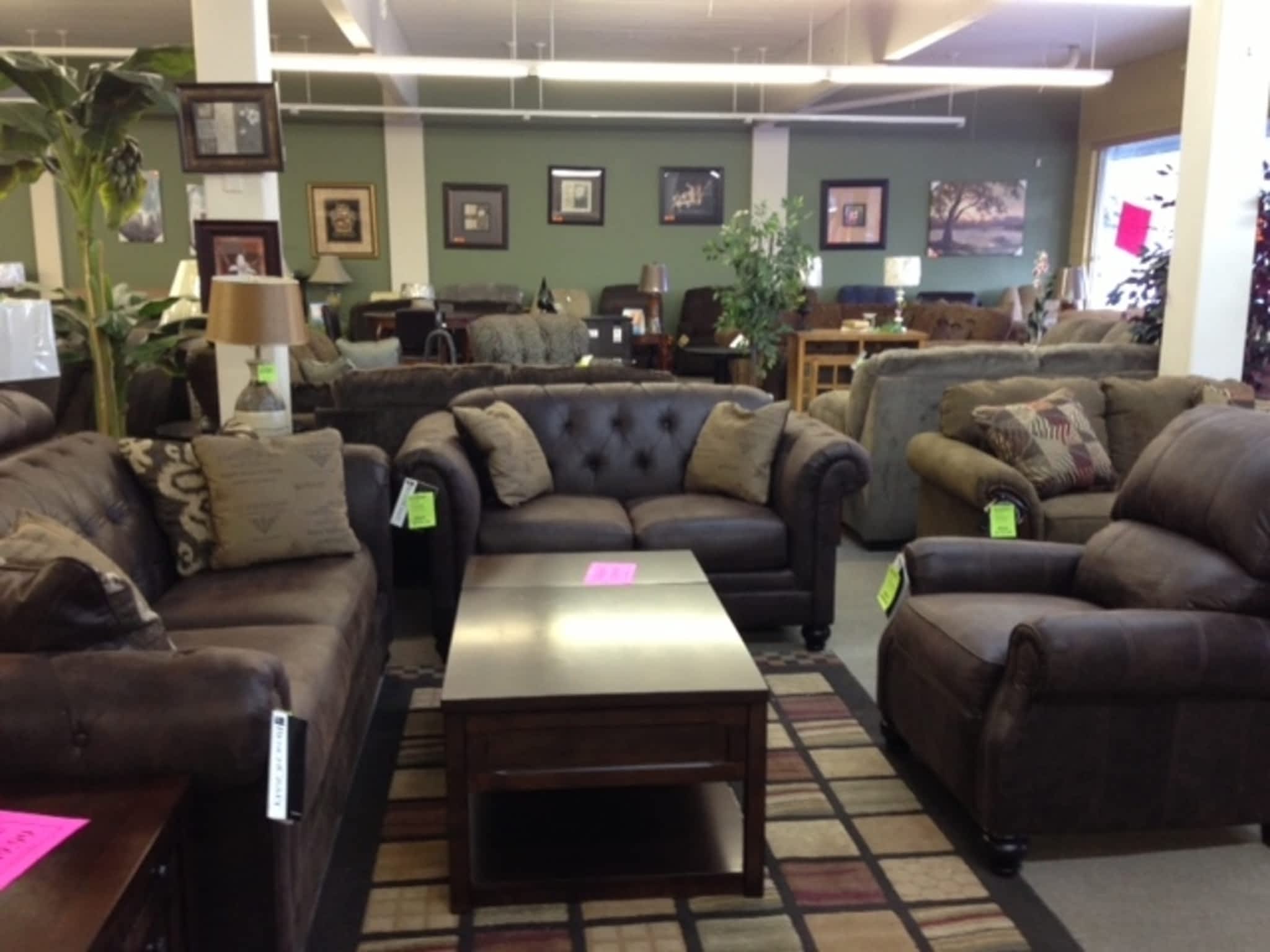 Kondolas Furniture & Appliances Ltd 100 Mile House, BC 343 Birch S