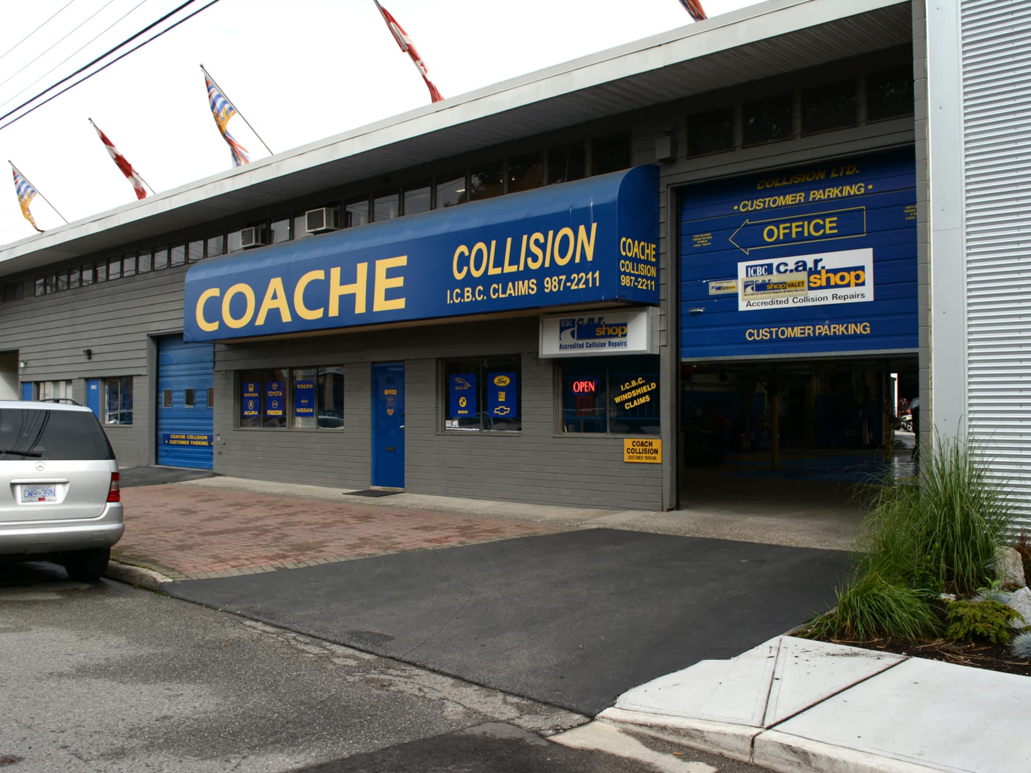photo Coache Collision Ltd