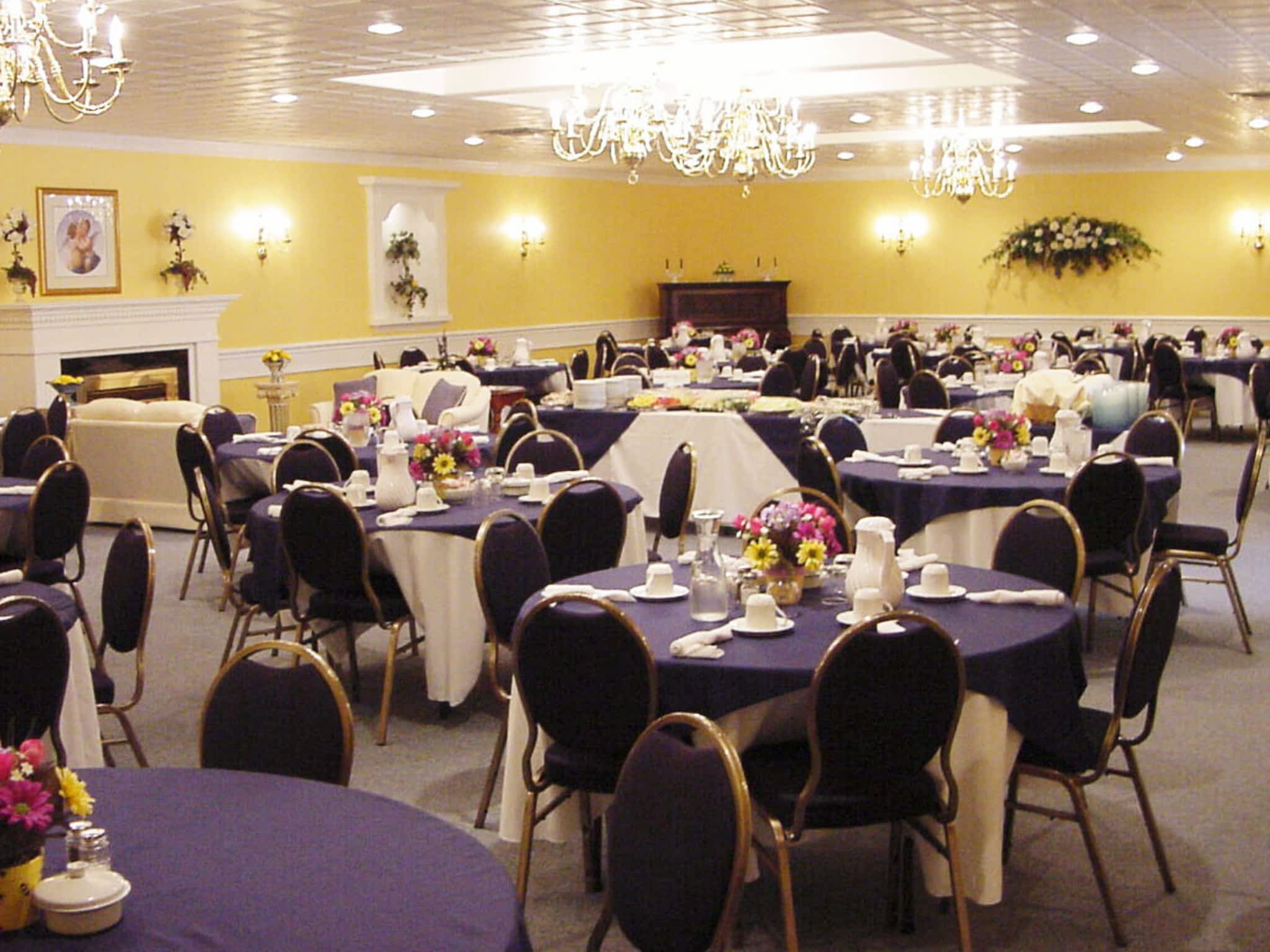 HaycockCavanagh Funeral Home Wallaceburg, ON 409 Nelson St Canpages