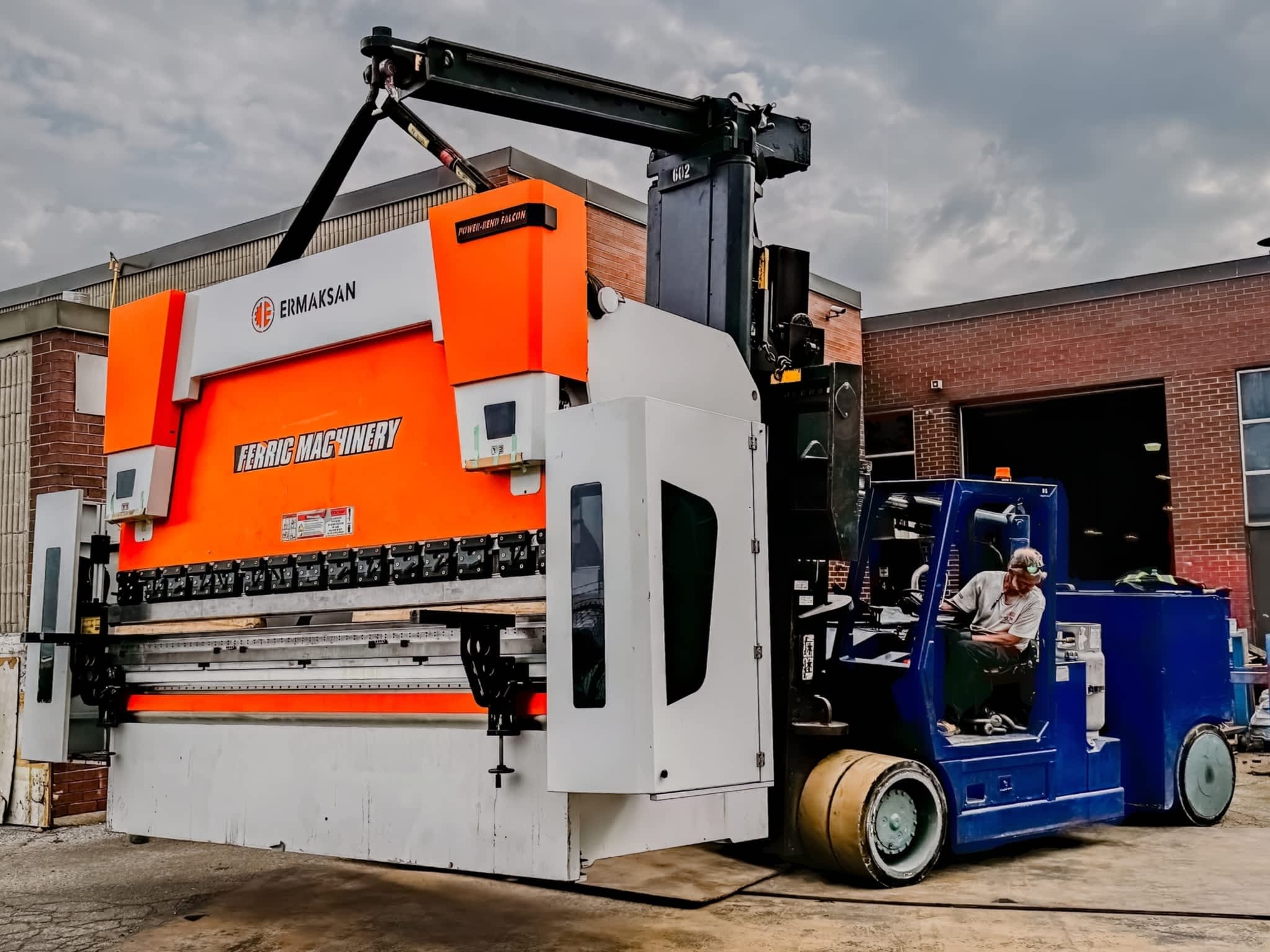 photo Solid Hook Inc.