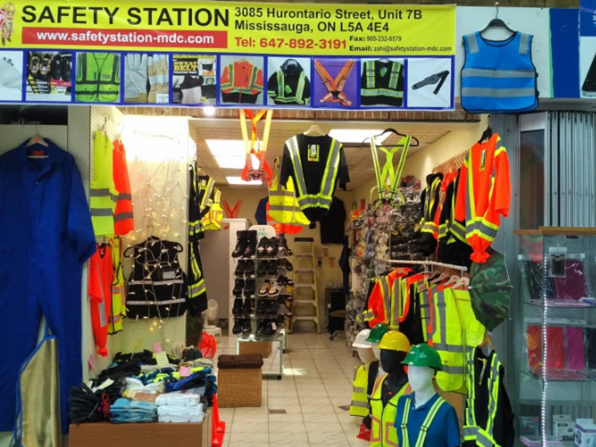 photo Safety Station Store