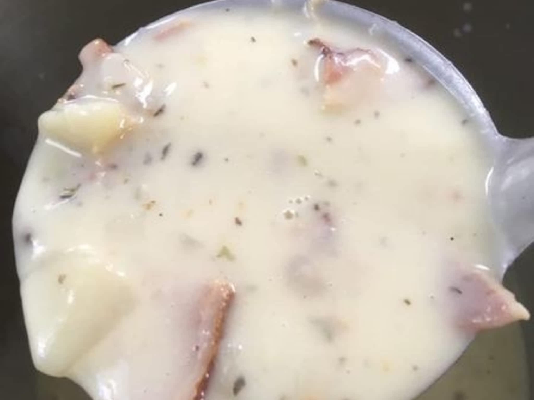 photo Lori's Corner Store Ltd