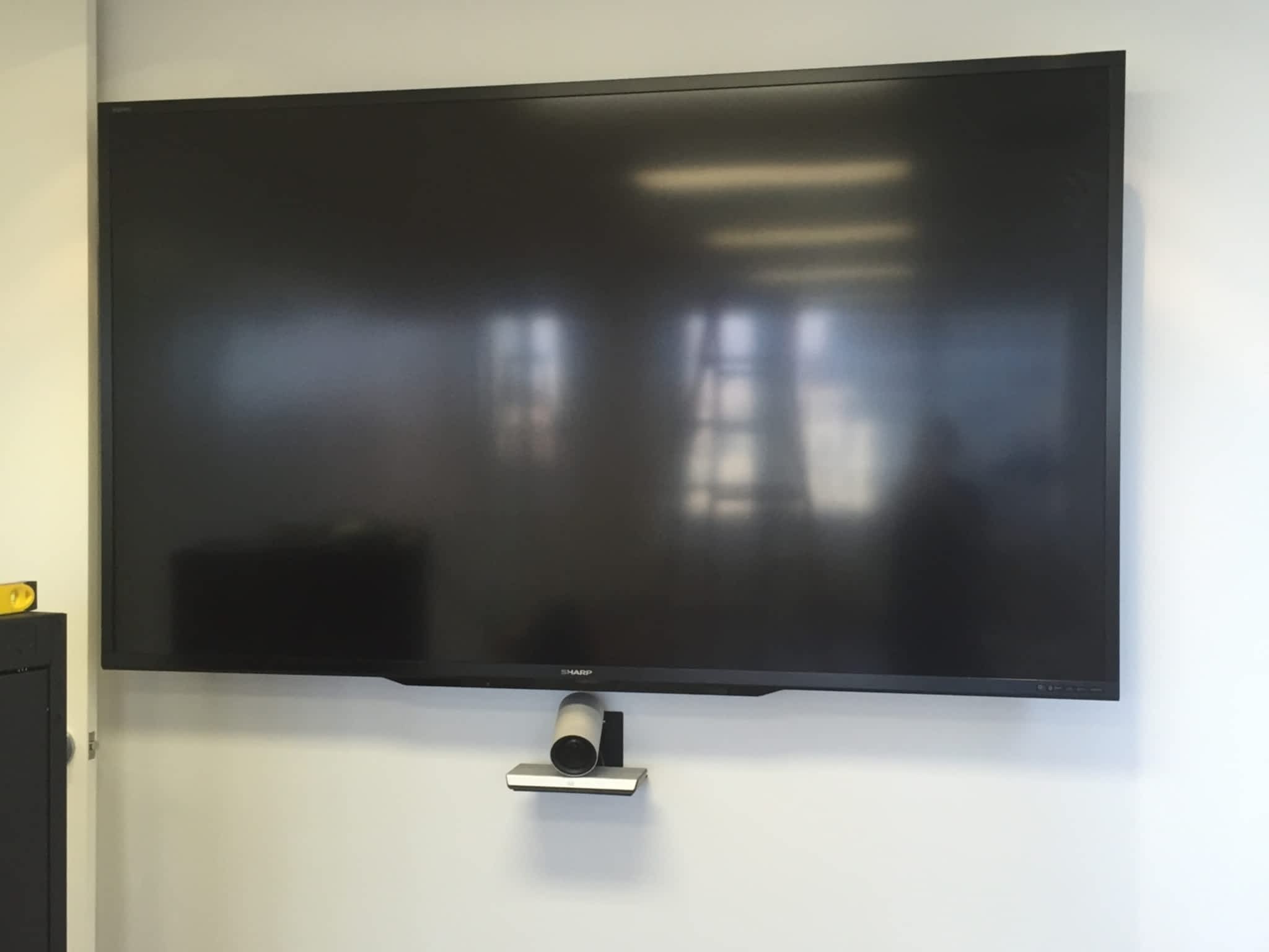 photo Cable Tech - TV Wall Mount