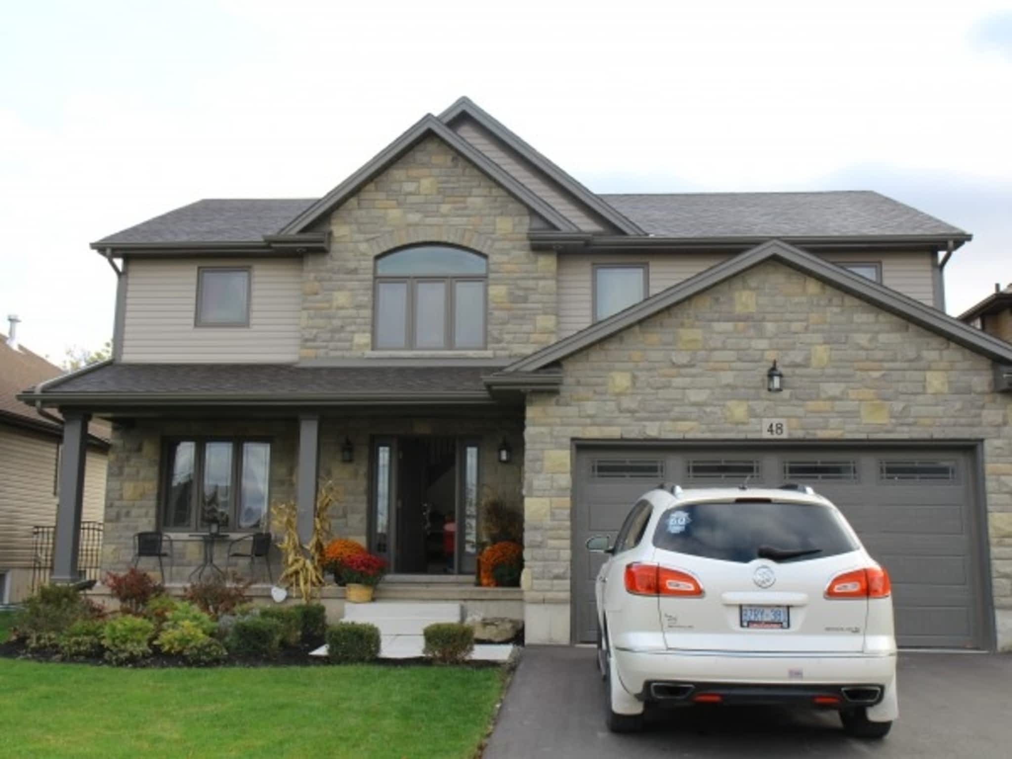 photo Dykstra Bros Roofing