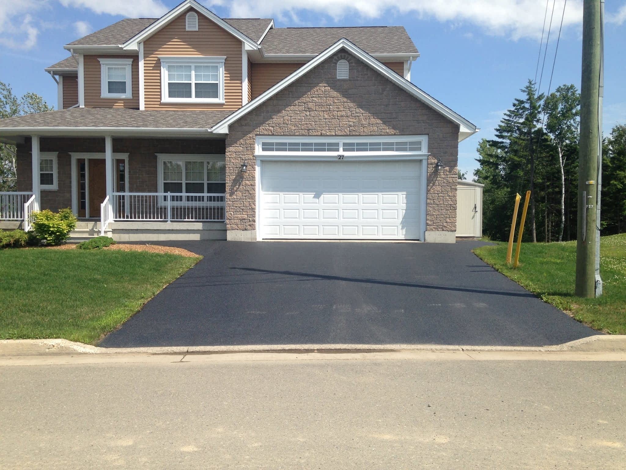 photo Advanced Asphalt Maintenance Inc.