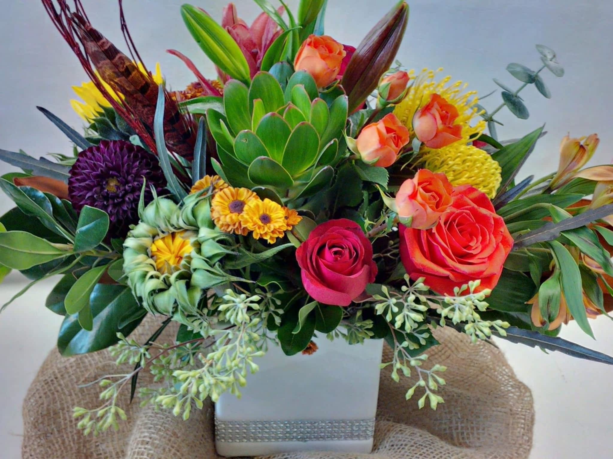 photo Raymonds Flower Shop