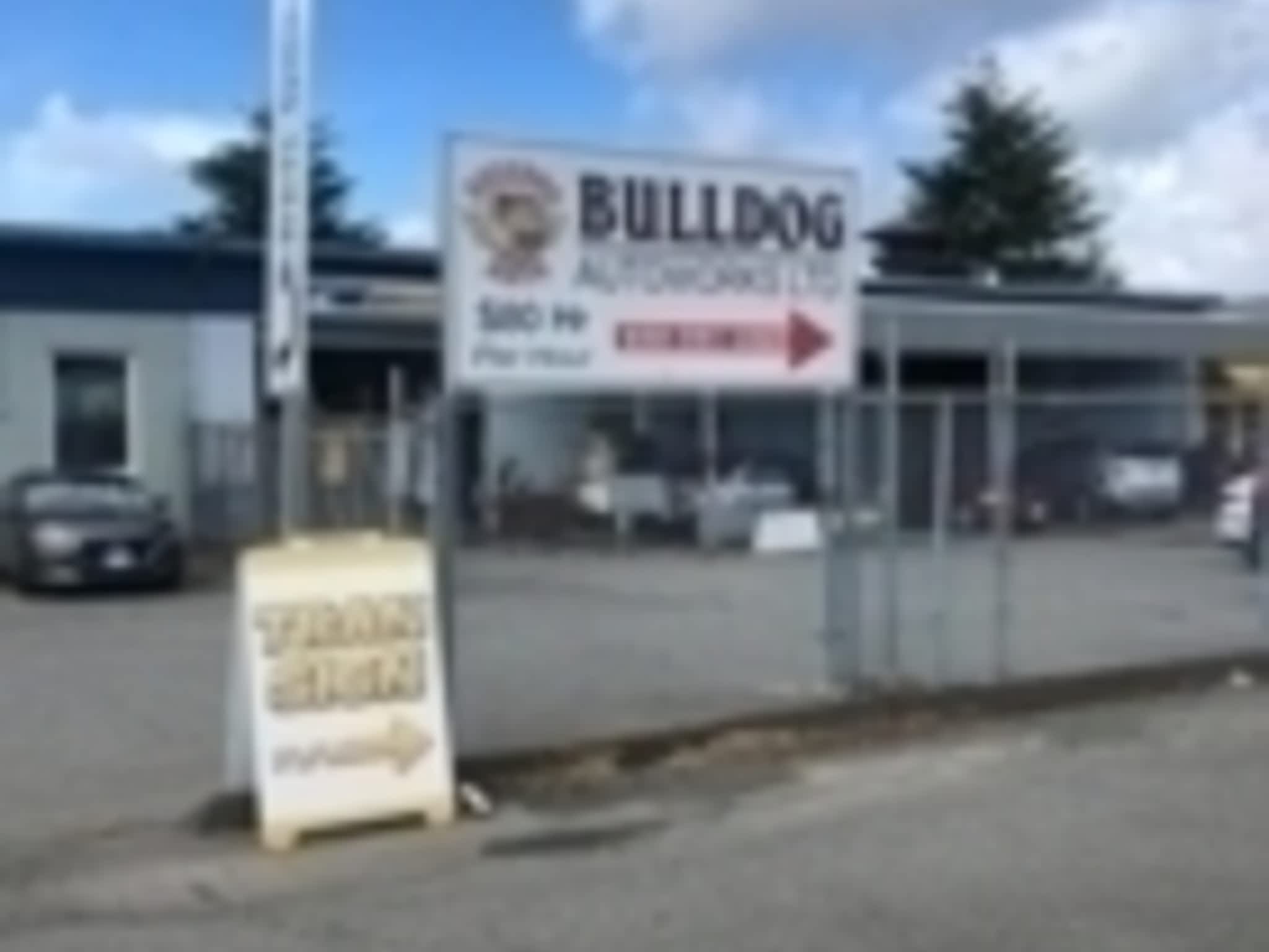 photo Bulldog Auto Works Ltd