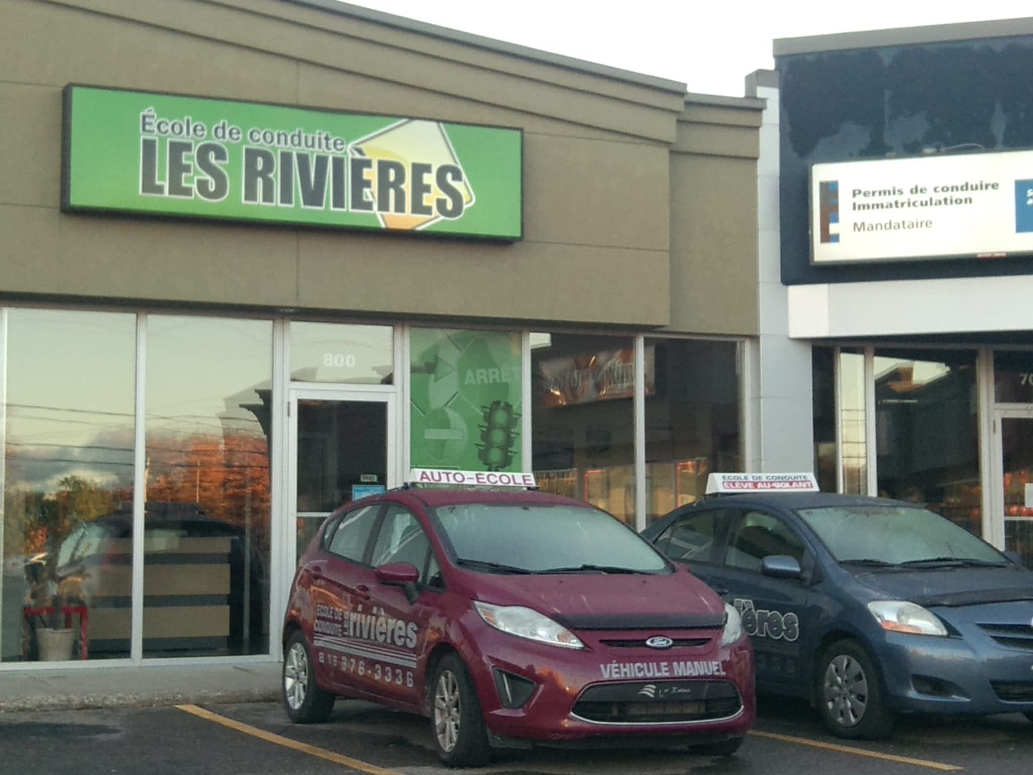 photo École de Conduite MaxiPro Membre Avantage Lauzon Trois-Rivières