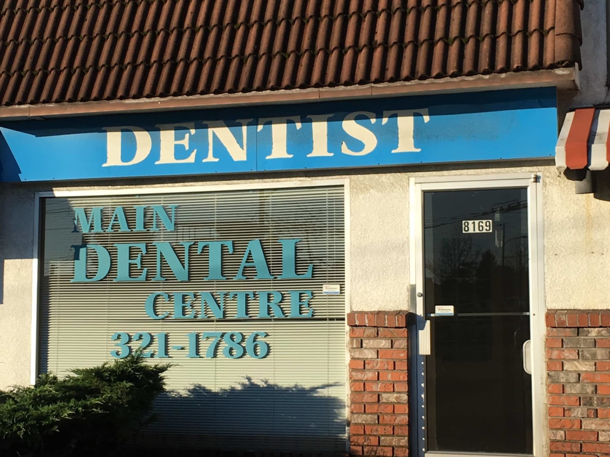 photo Dentist The