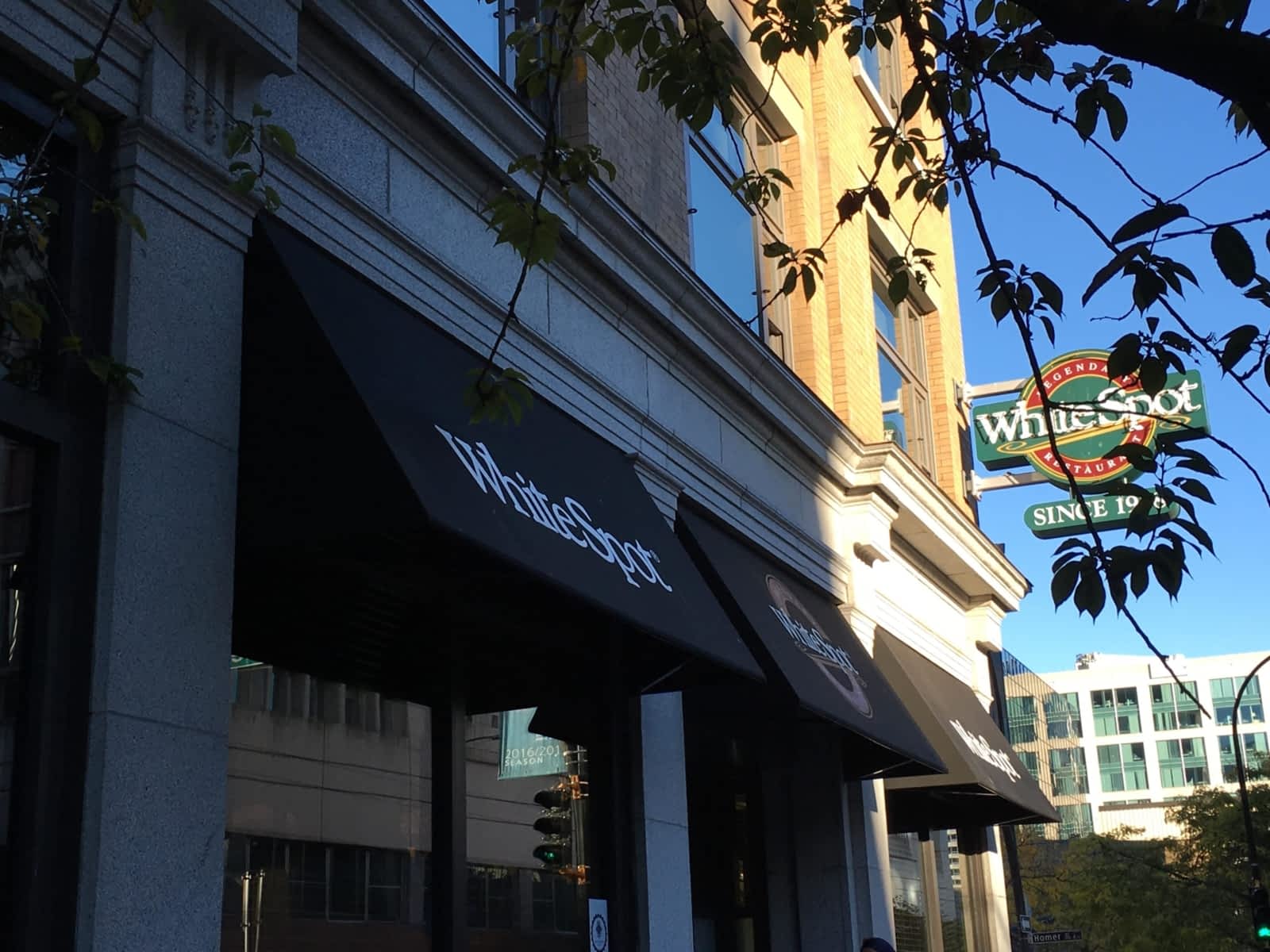 white-spot-restaurants-opening-hours-405-dunsmuir-st-vancouver-bc