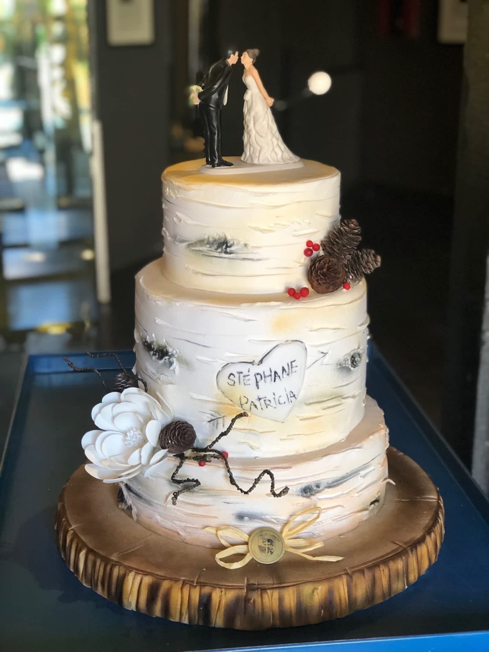 Duc De Lorraine Menu Horaire Et Reservation 5002 Ch De La Cote Des Neiges Montreal Qc