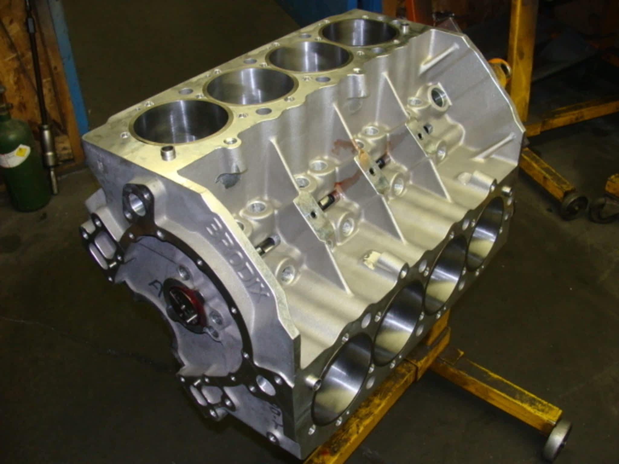 photo D & W Custom Engine Specialties Ltd