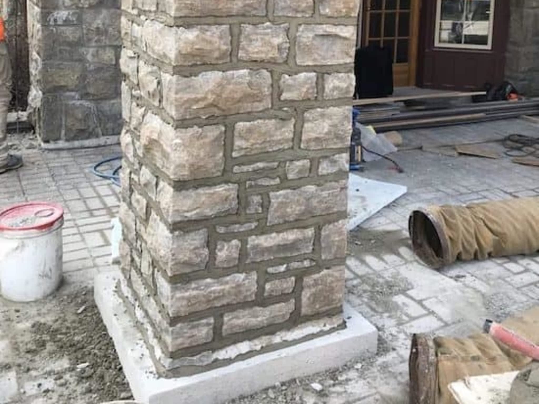 photo Queensway Roofing & Home Improvement