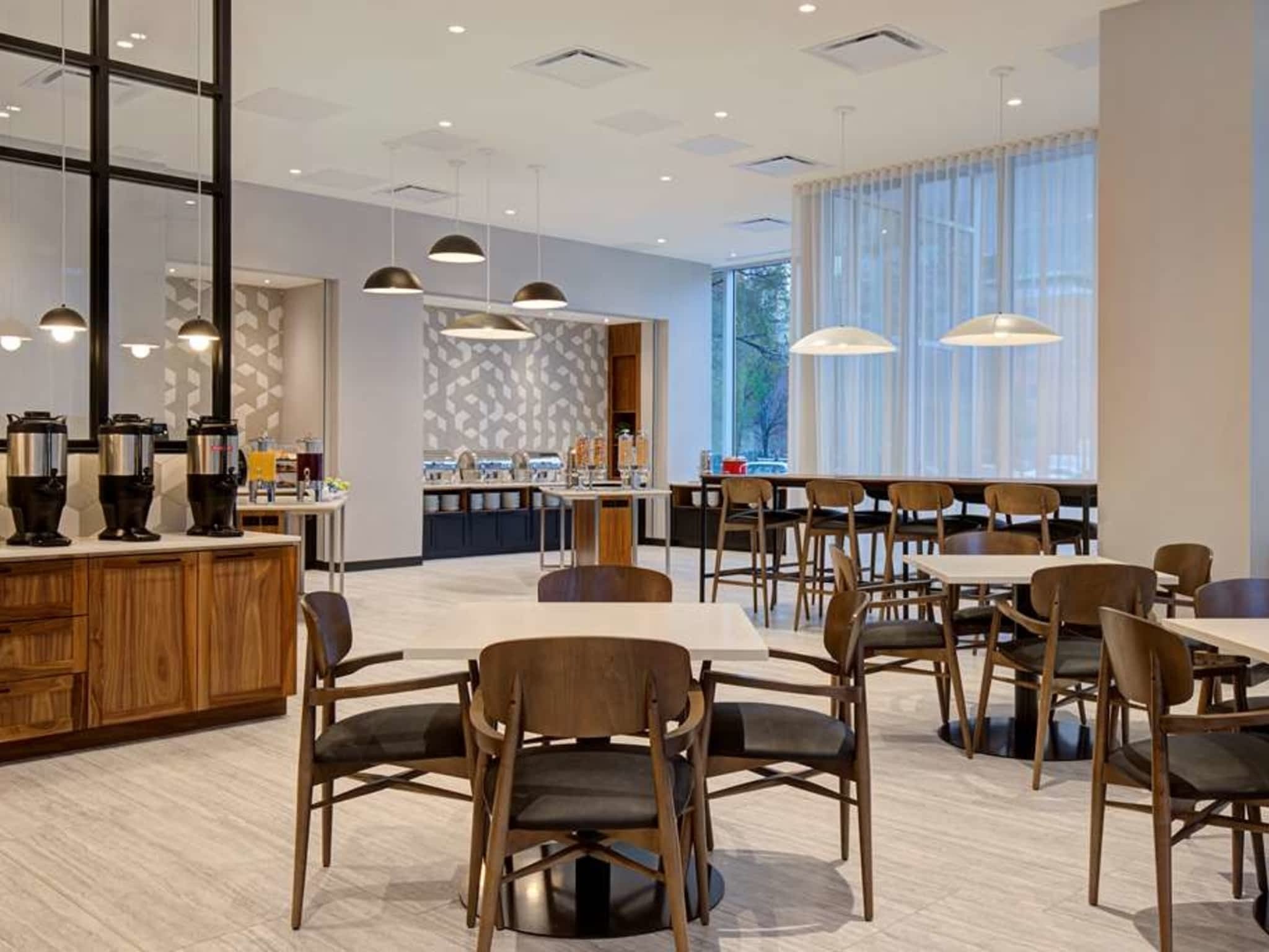 photo Homewood Suites by Hilton Montreal Downtown