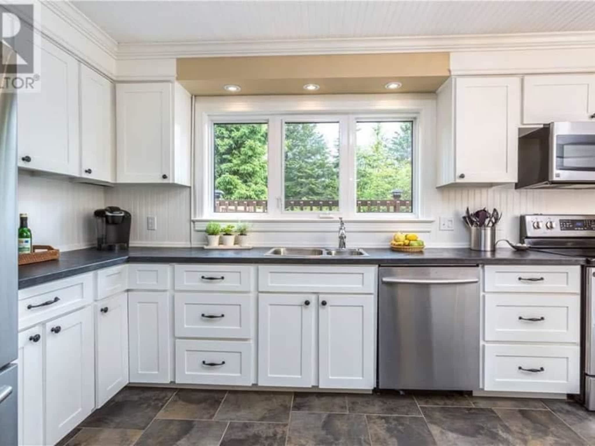 photo Fineline Finish Carpentry