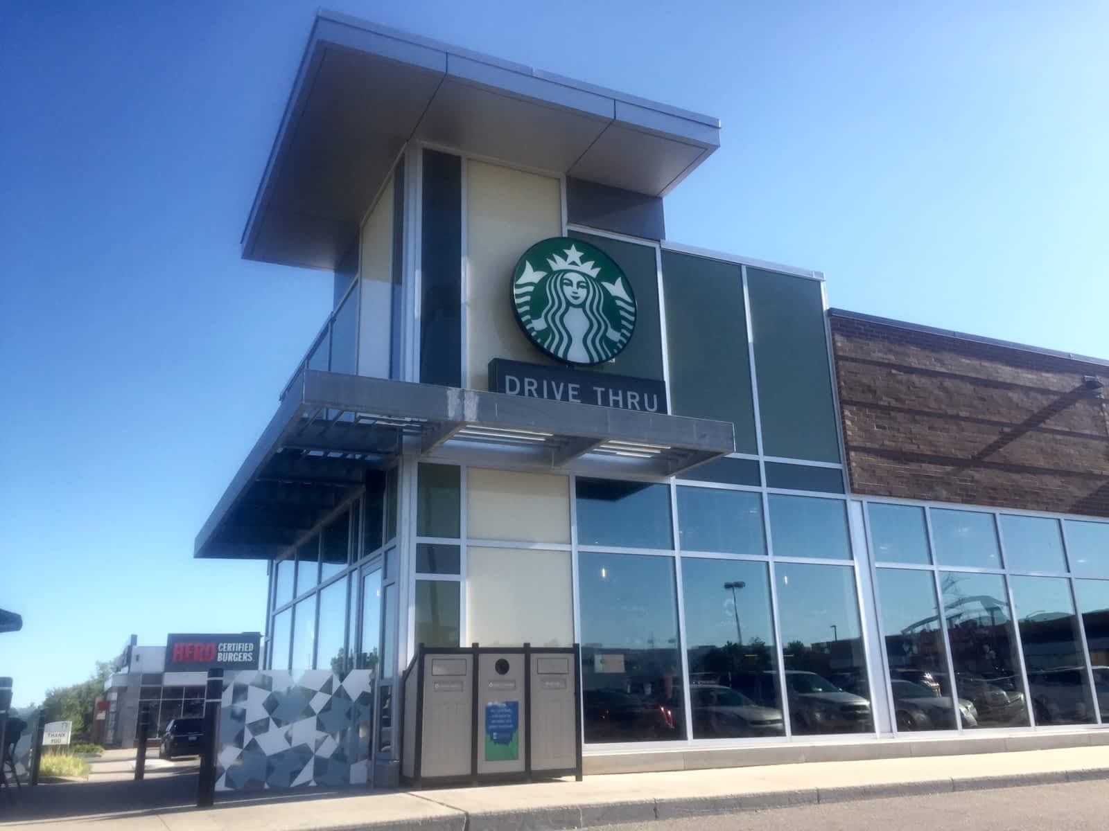 Starbucks - Opening Hours - 80 Thickson Rd S, Whitby, ON