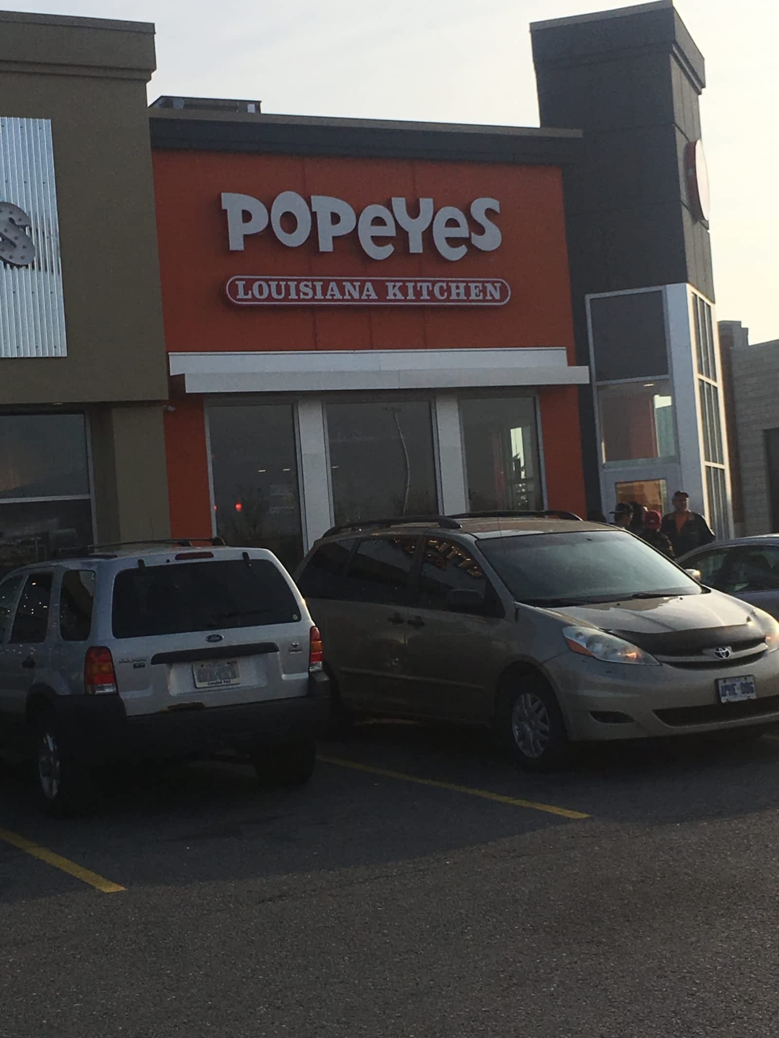 Popeyes Louisiana Kitchen Opening Hours 1365 Woodroffe Avenue   Popeyes Louisiana Kitchen Storefront 1 