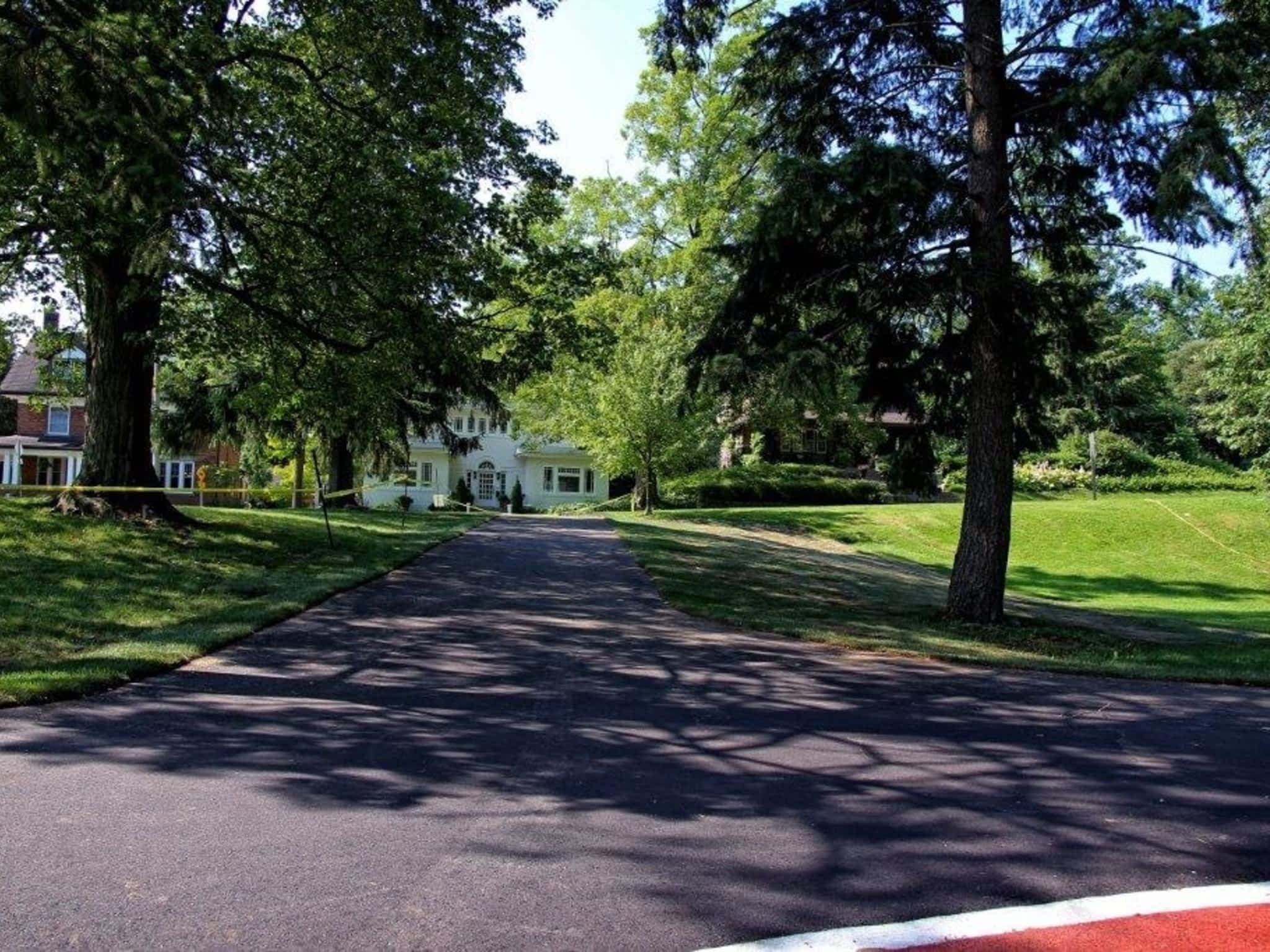 photo CFJ Paving Ltd