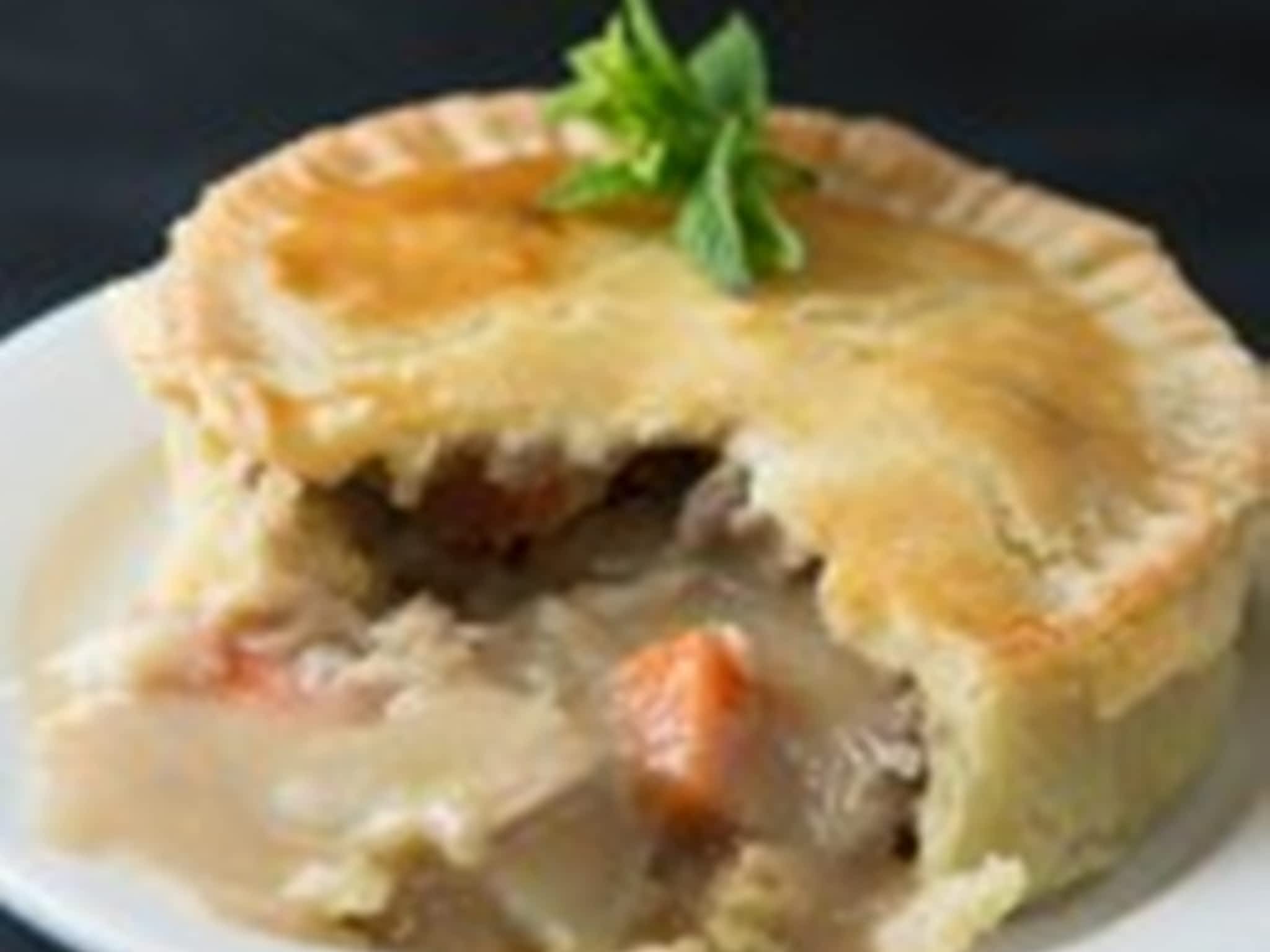 photo Mae's Elite Foods & Catering Inc