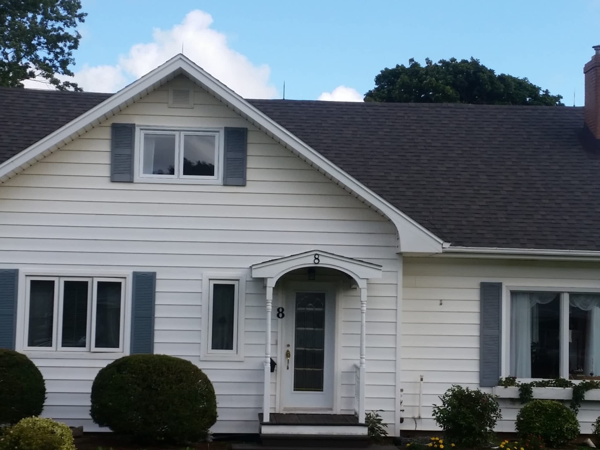 photo Guns And Hoses Quality Roofing