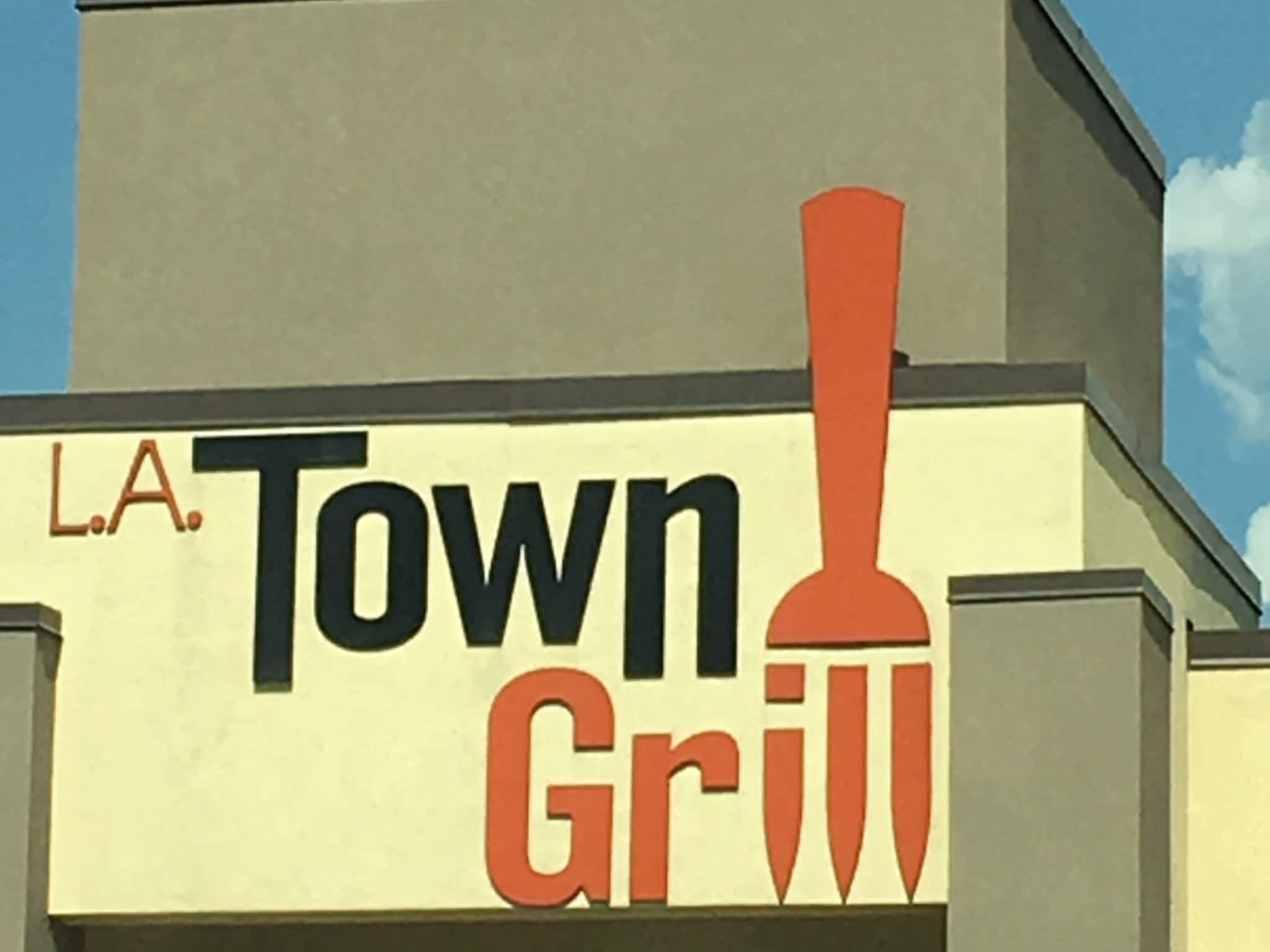 photo La Town Grill