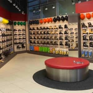 safety shoe stores