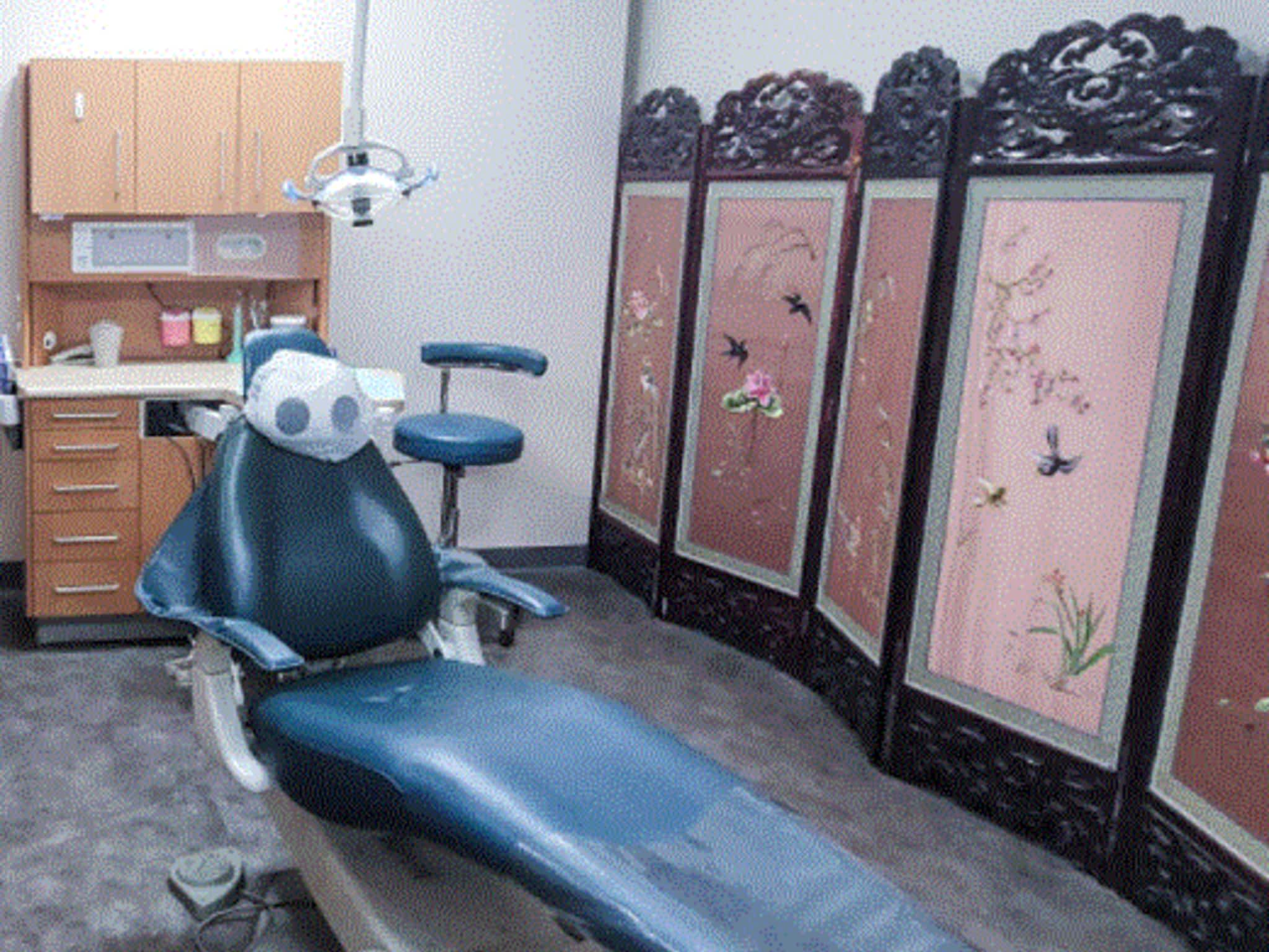 photo Lighthouse Dental and Implant Centre- Dr M K Pillai Inc - Family Dentistry