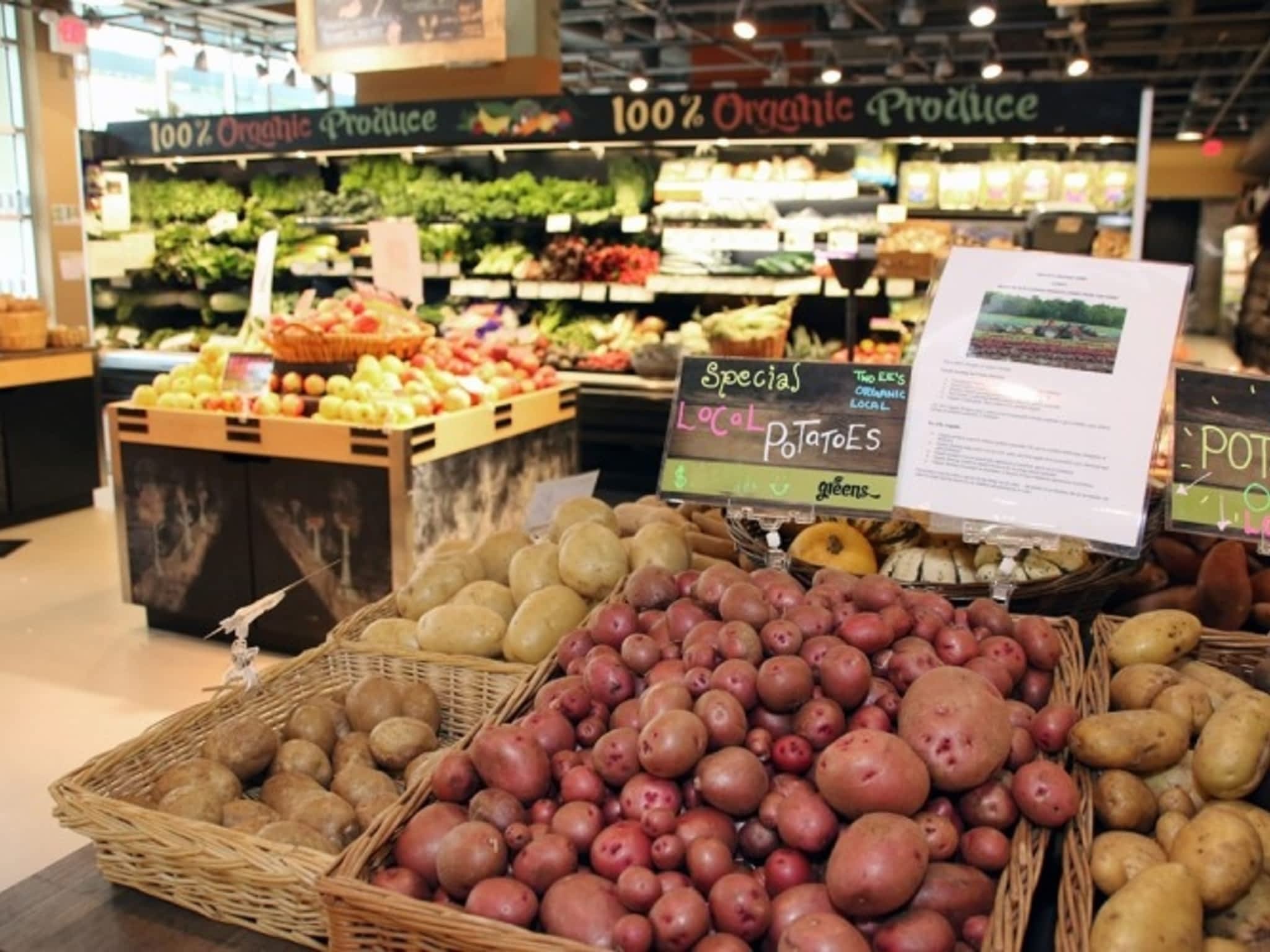photo Green's Organic & Natural Market