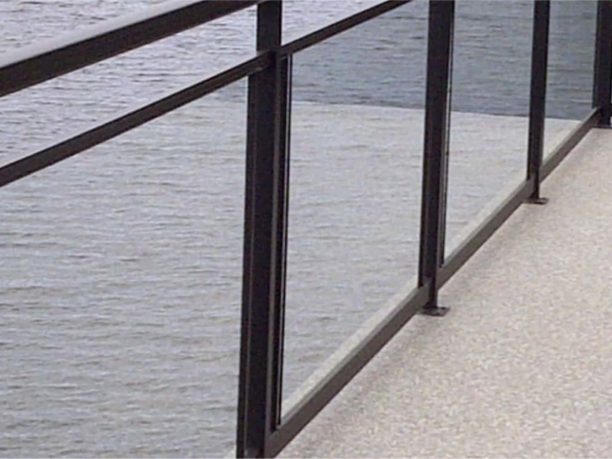 photo Sun Valley Deck & Railing Ltd