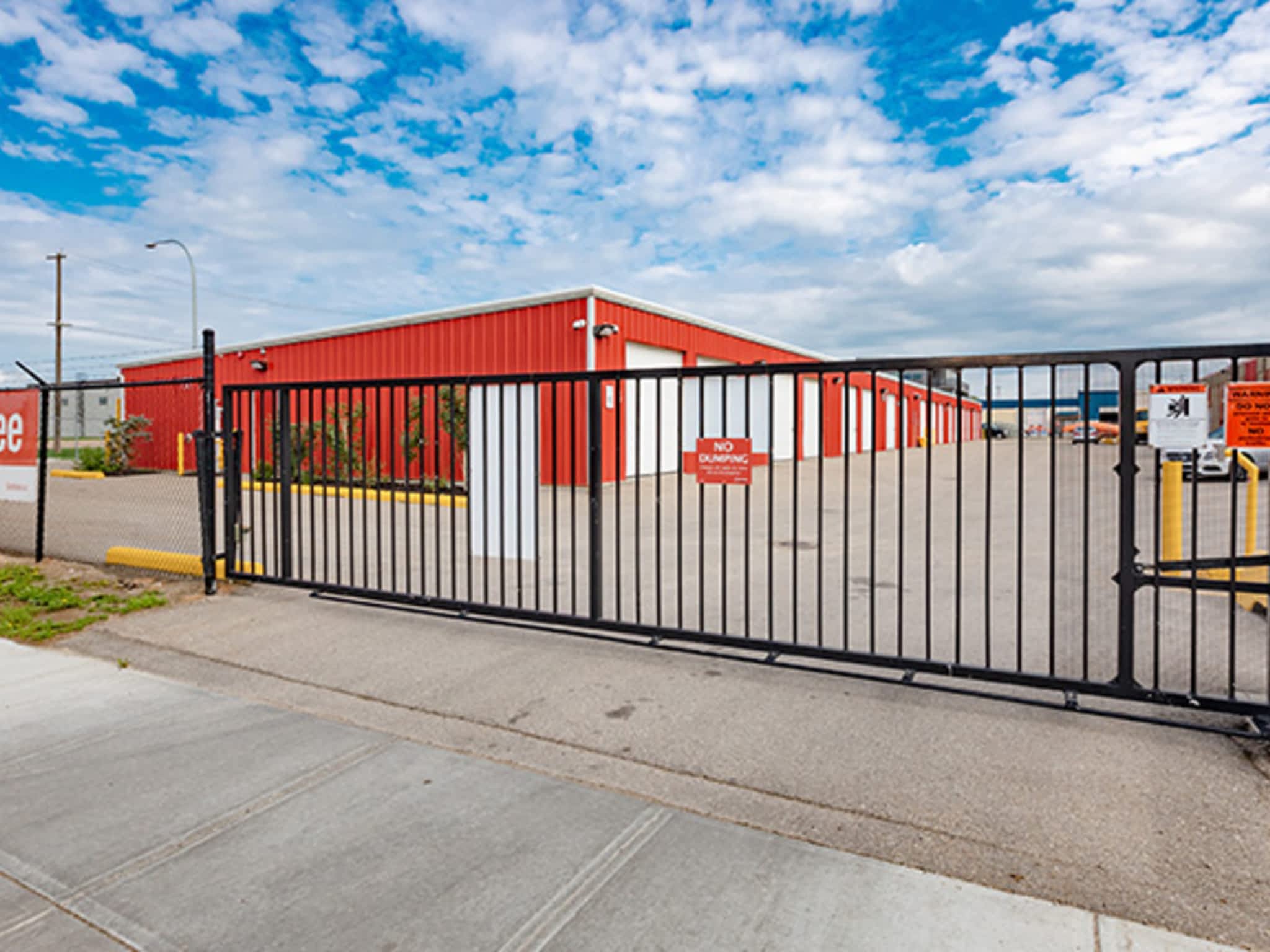 photo Sentinel Storage - Edmonton North West