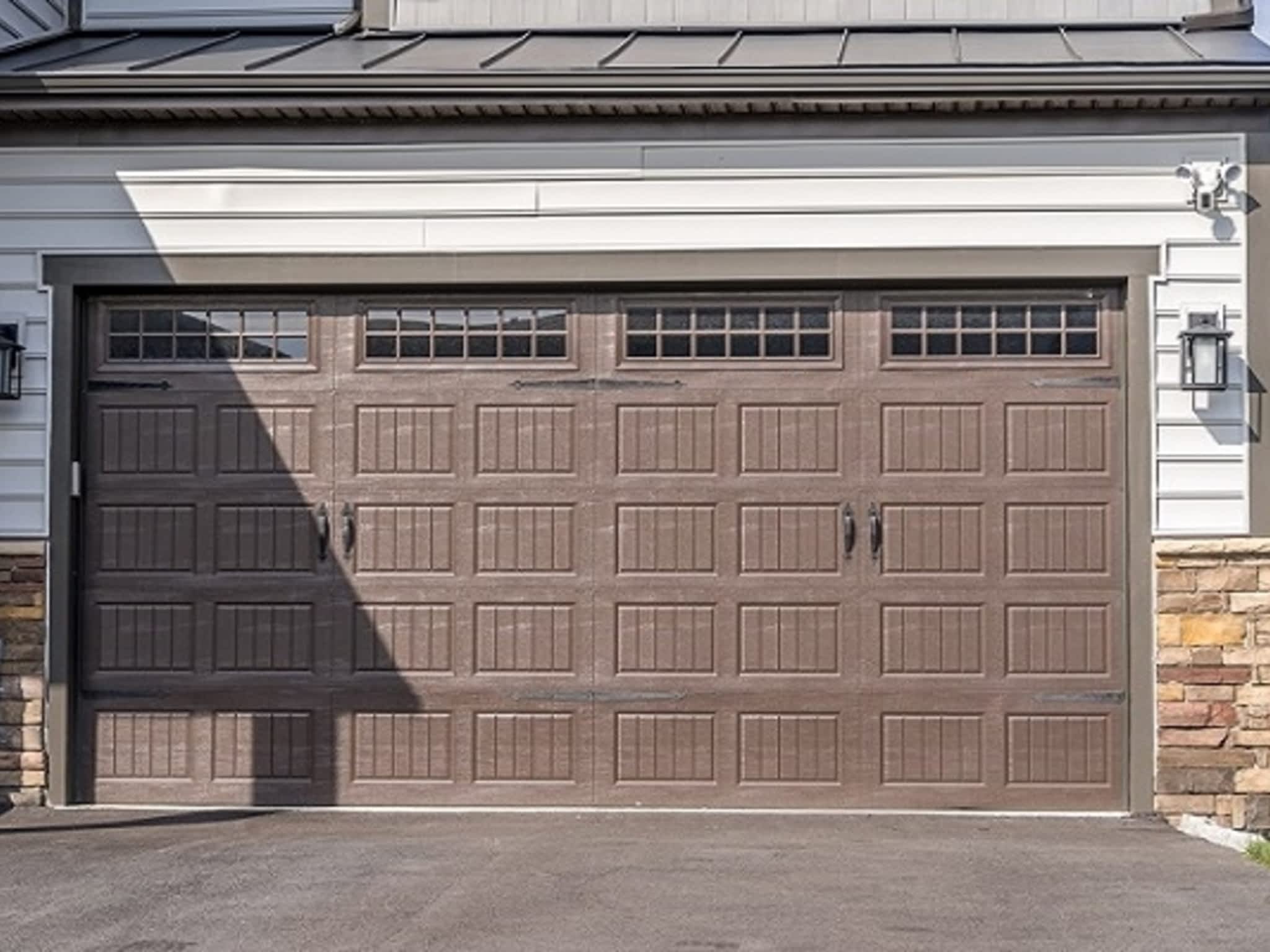 photo Active Garage Door