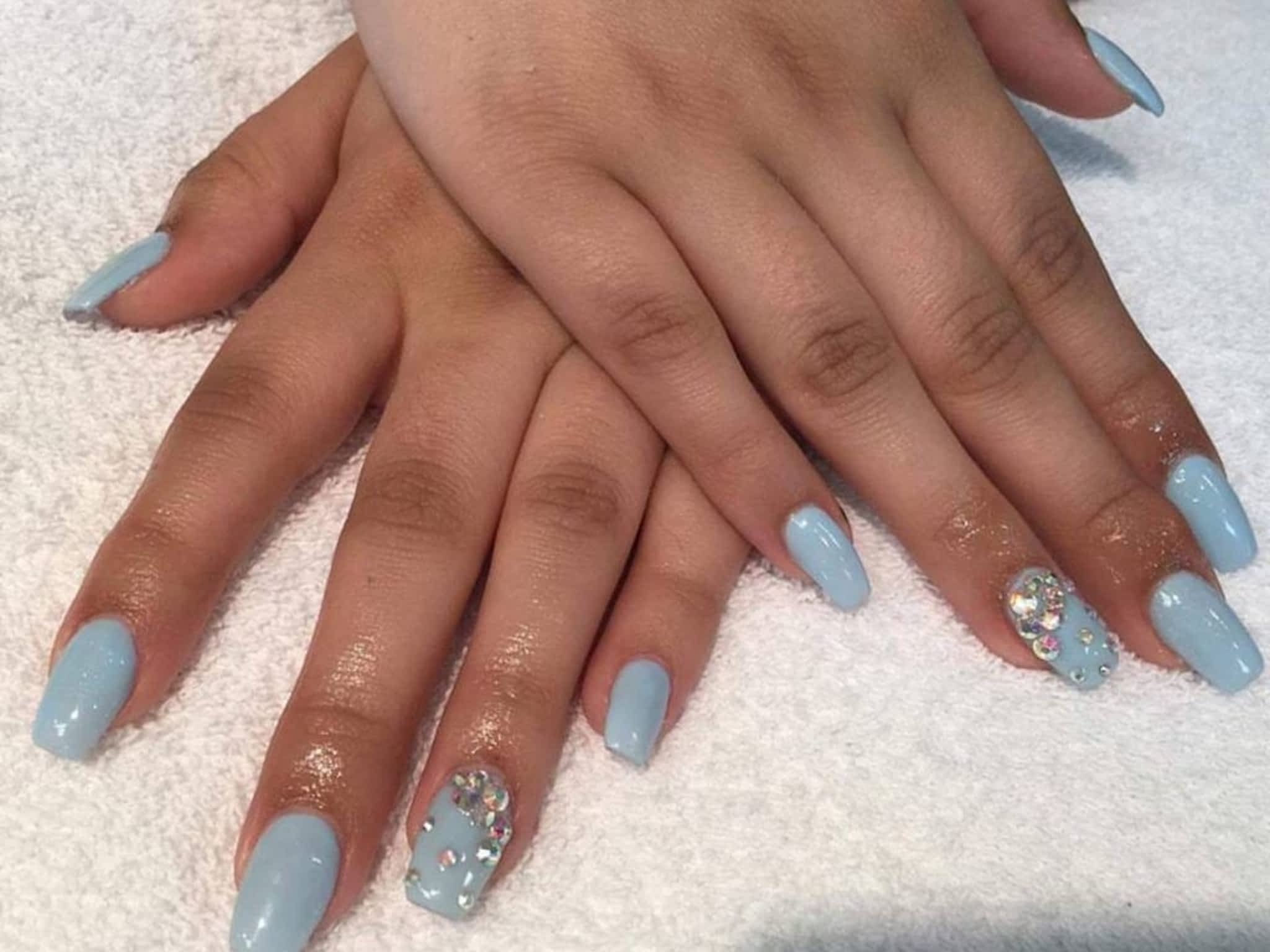 photo Luxe Nails & Spa Ltd