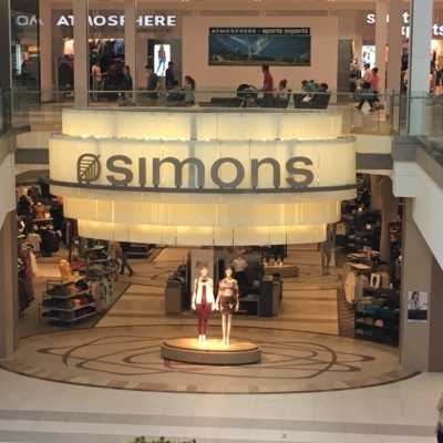 La Maison Simons - Magasins de vêtements