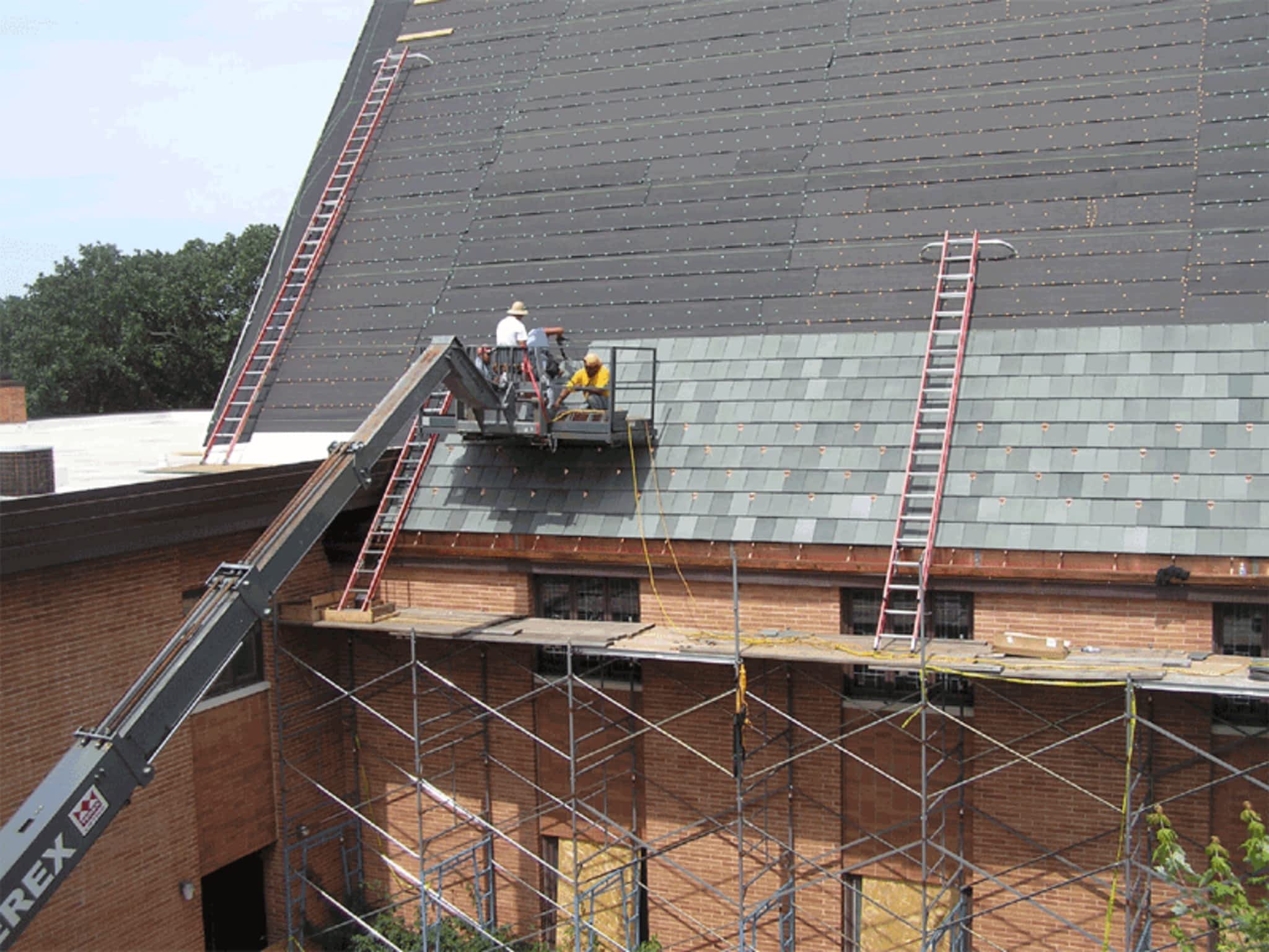 photo Leverman Roofing & Construction