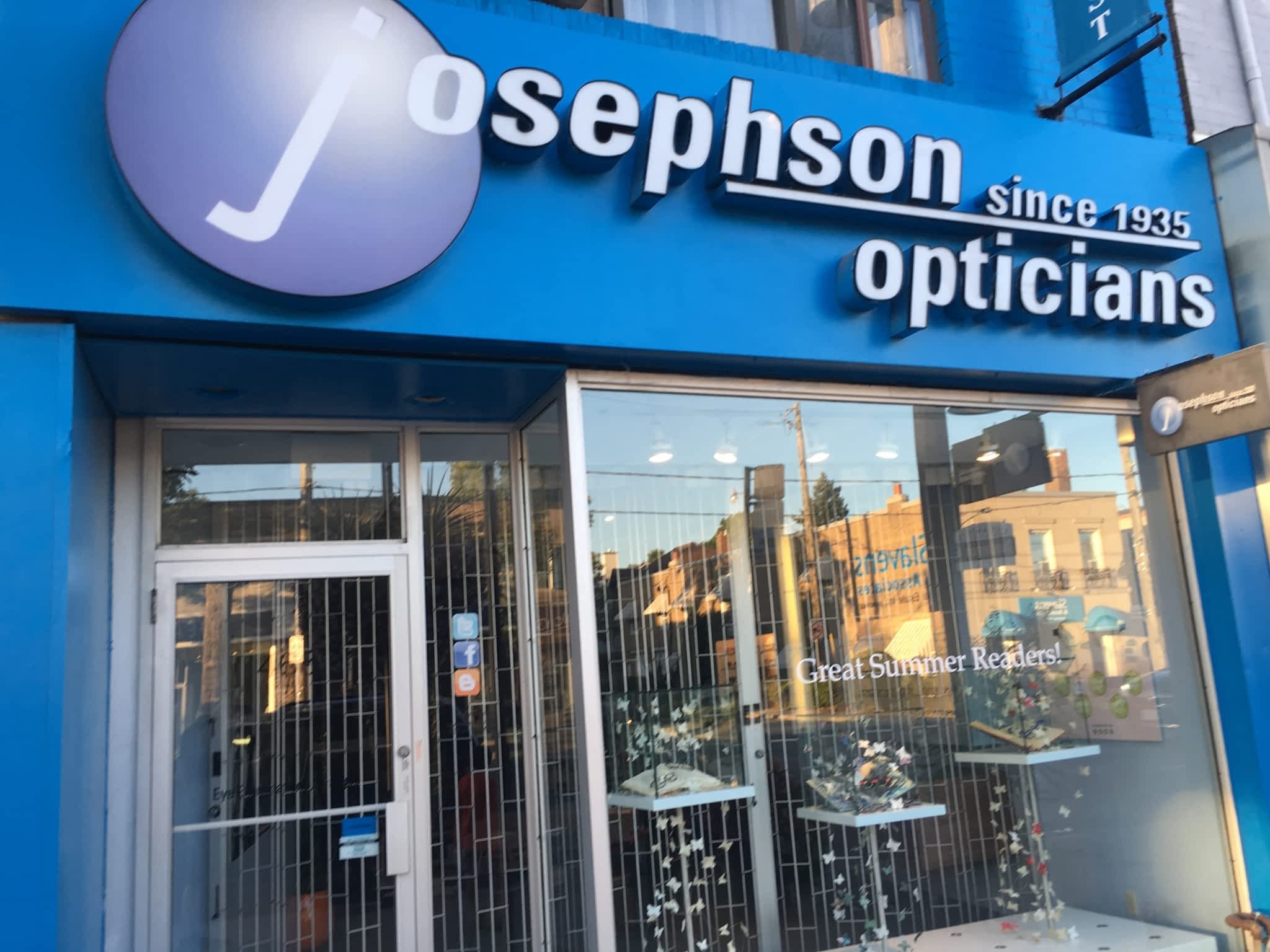 photo Josephson Opticians