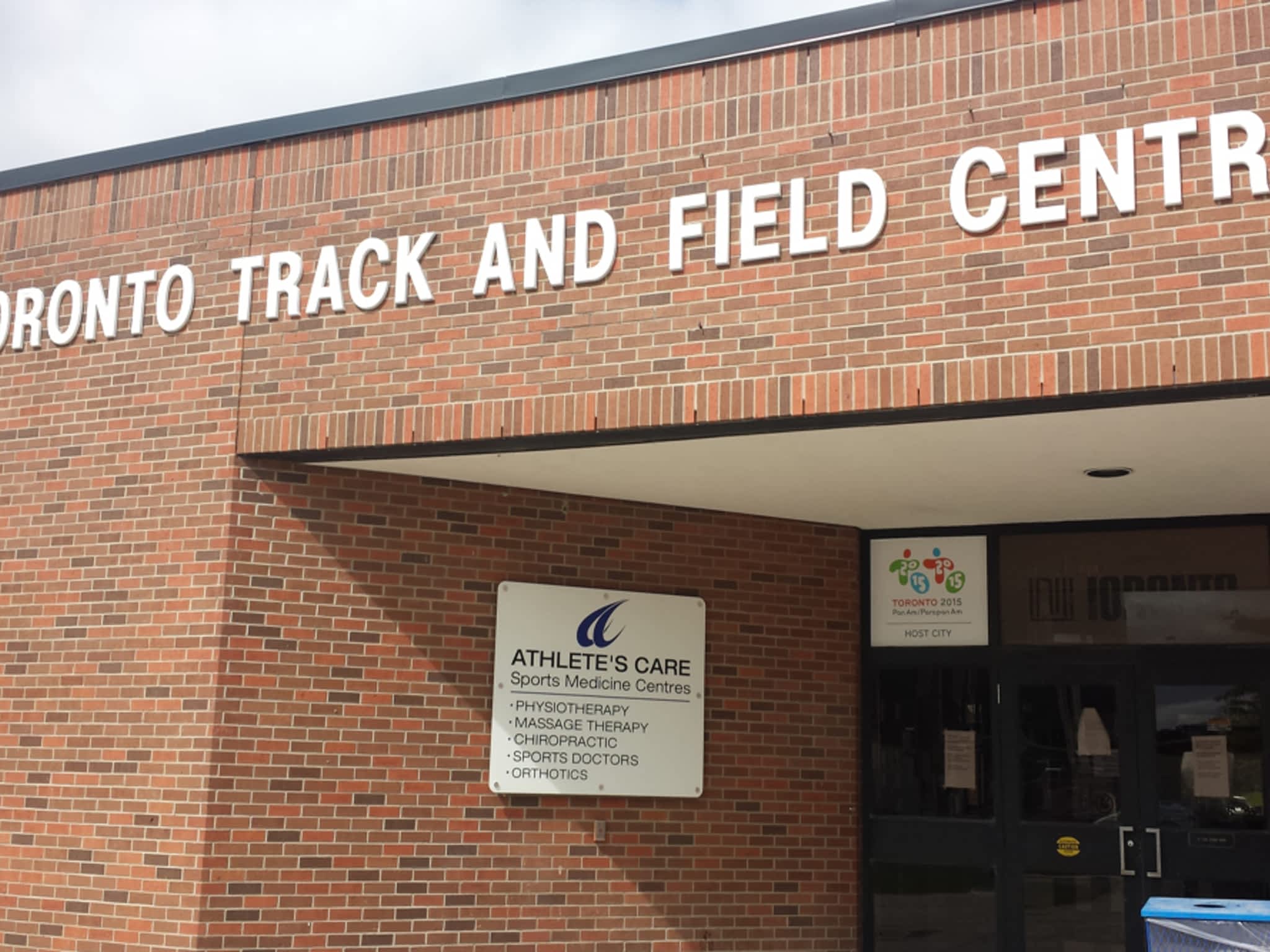 photo Athlete's Care Sports Medicine Centres - York University - Toronto Track & Field Centre