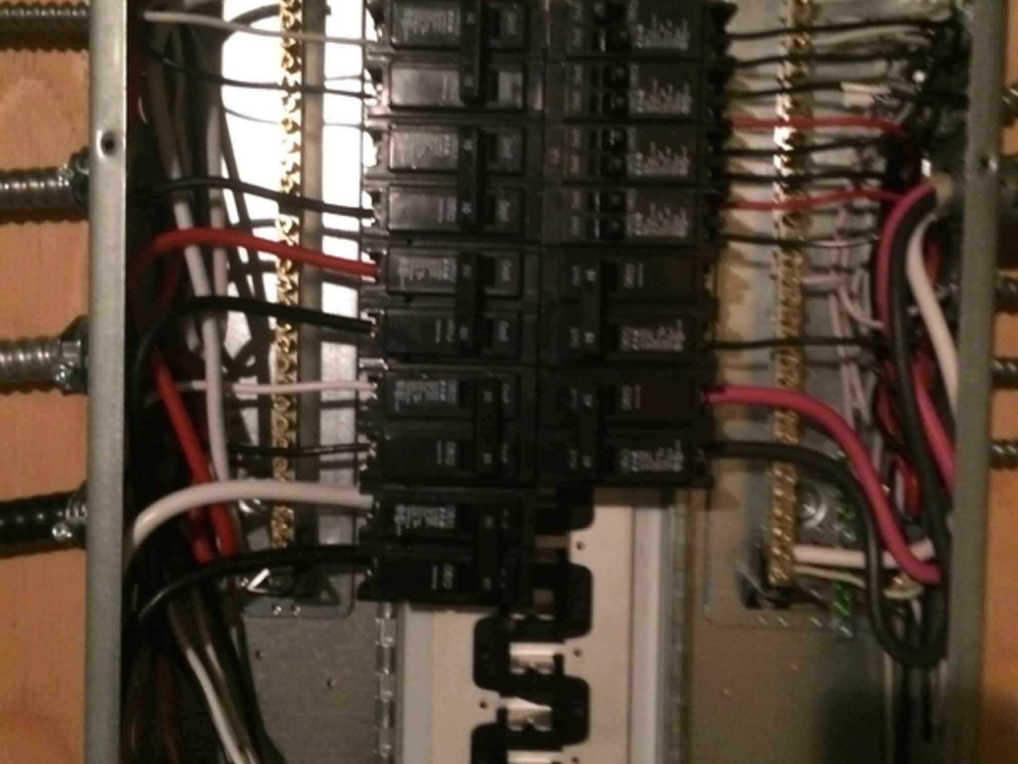 photo Arc-Tek Industries Inc