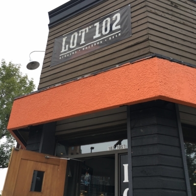 Lot 102 - Pub