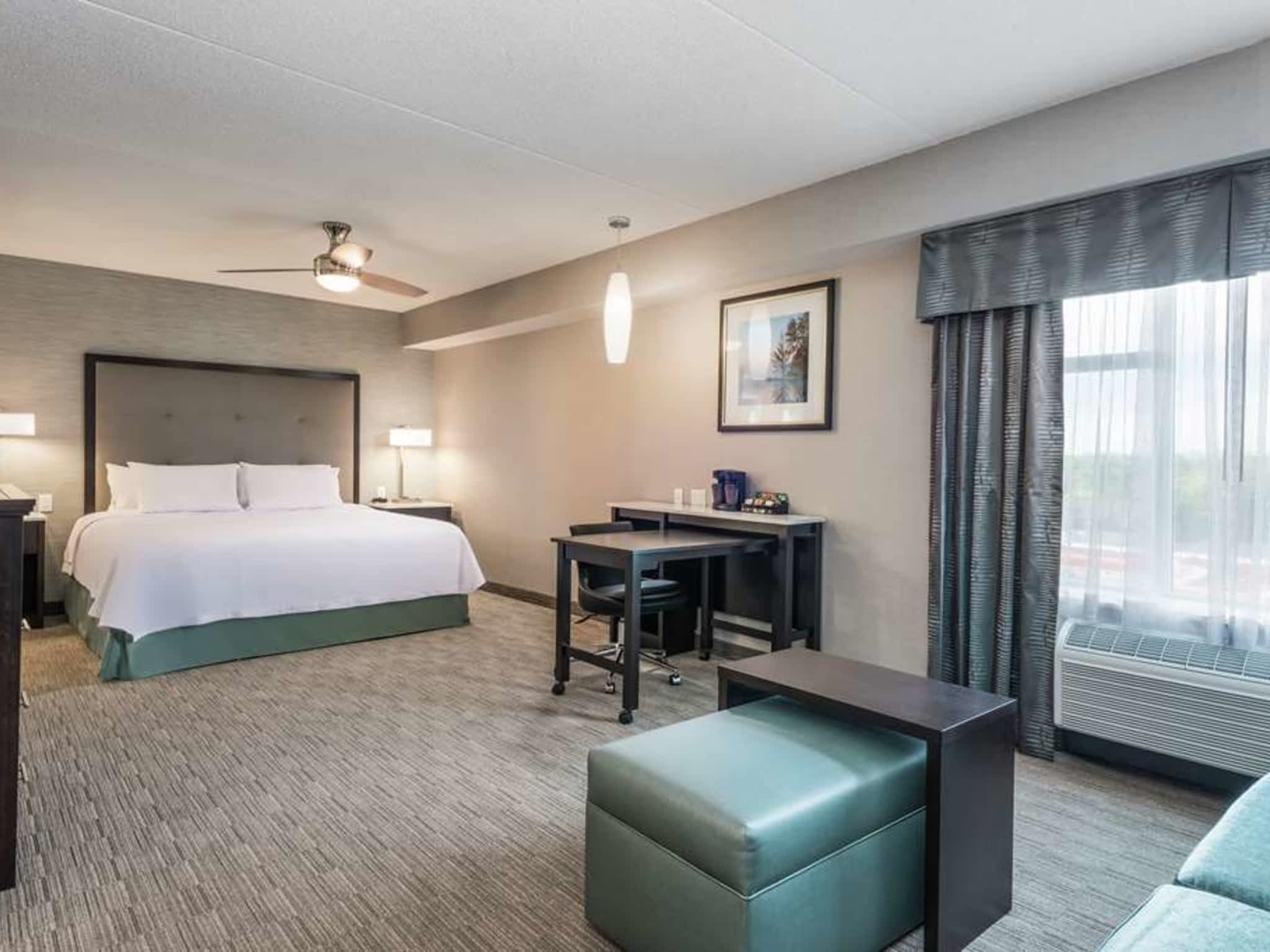 photo Homewood Suites by Hilton Ottawa Airport