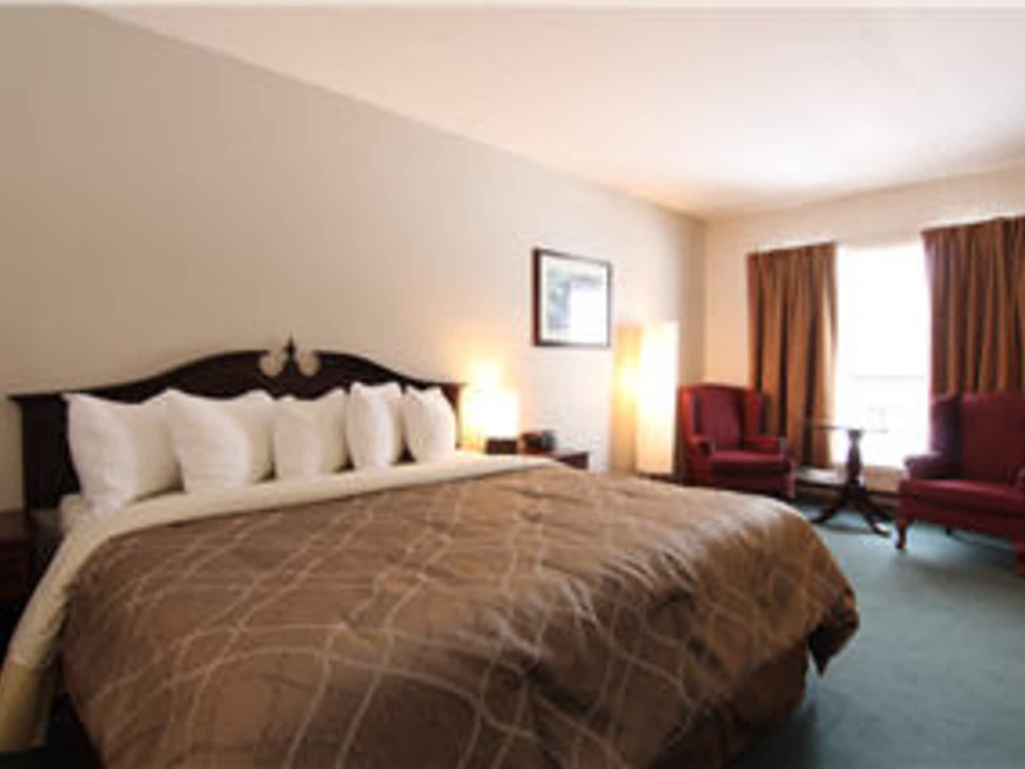 photo Bancroft Inn & Suites