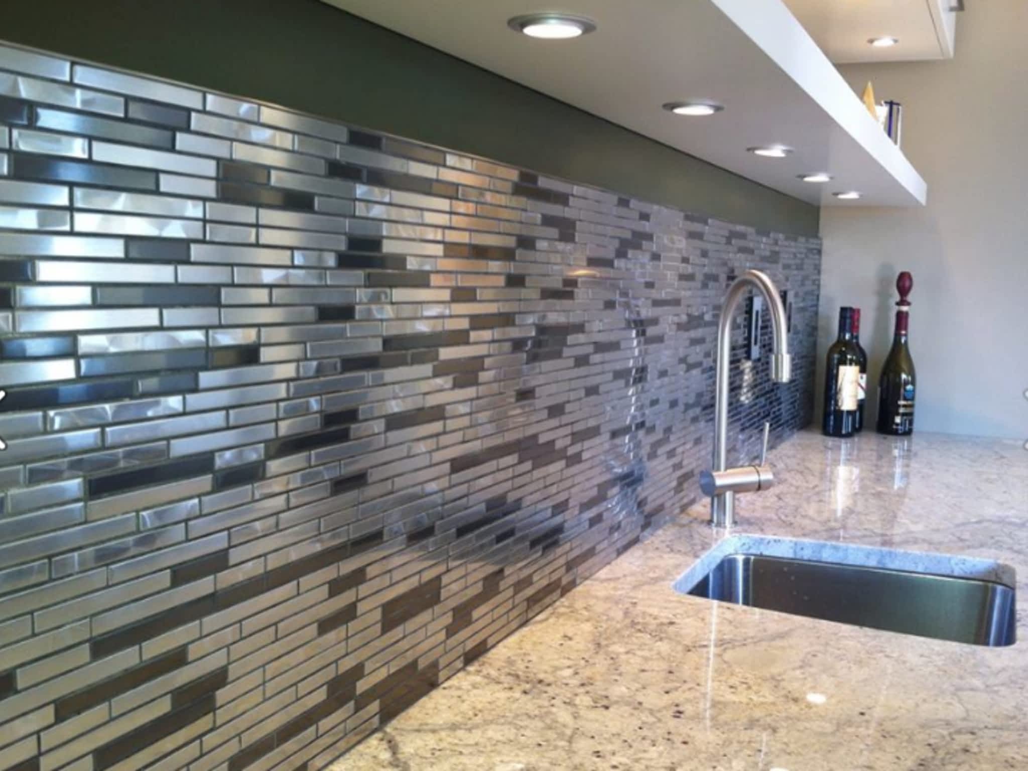 photo Macro Cosmetic Construction